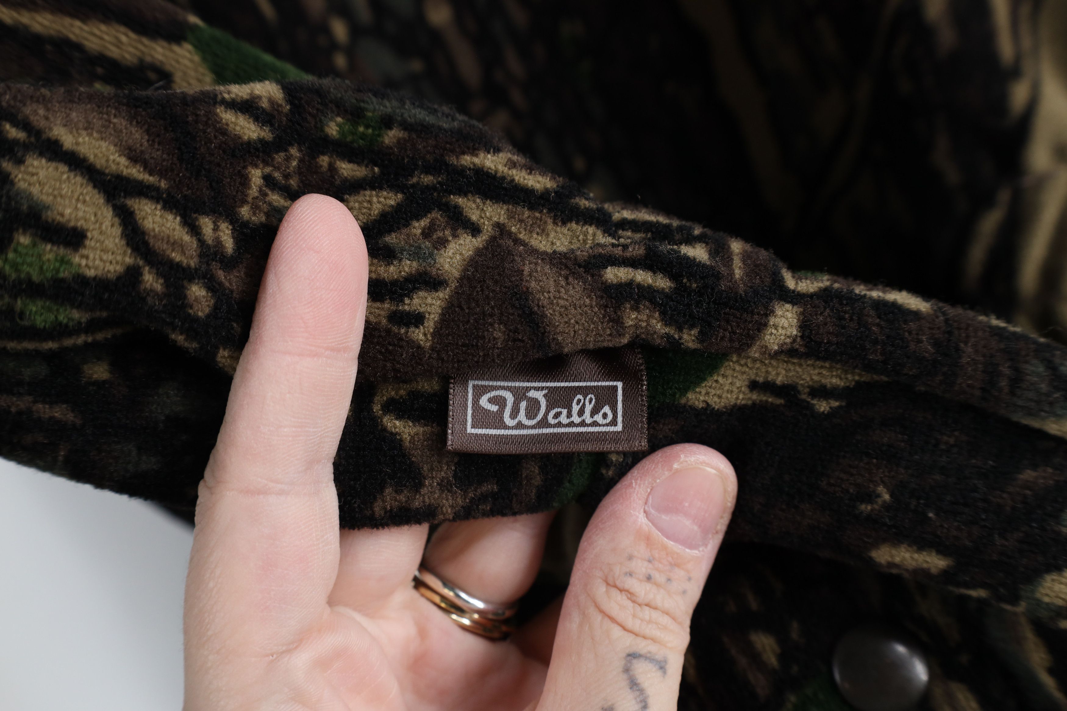 Vintage × Walls Vintage 90s Walls Camouflage Soft Cloth Bomber Jacket USA Size US L / EU 52-54 / 3 - 9 Thumbnail