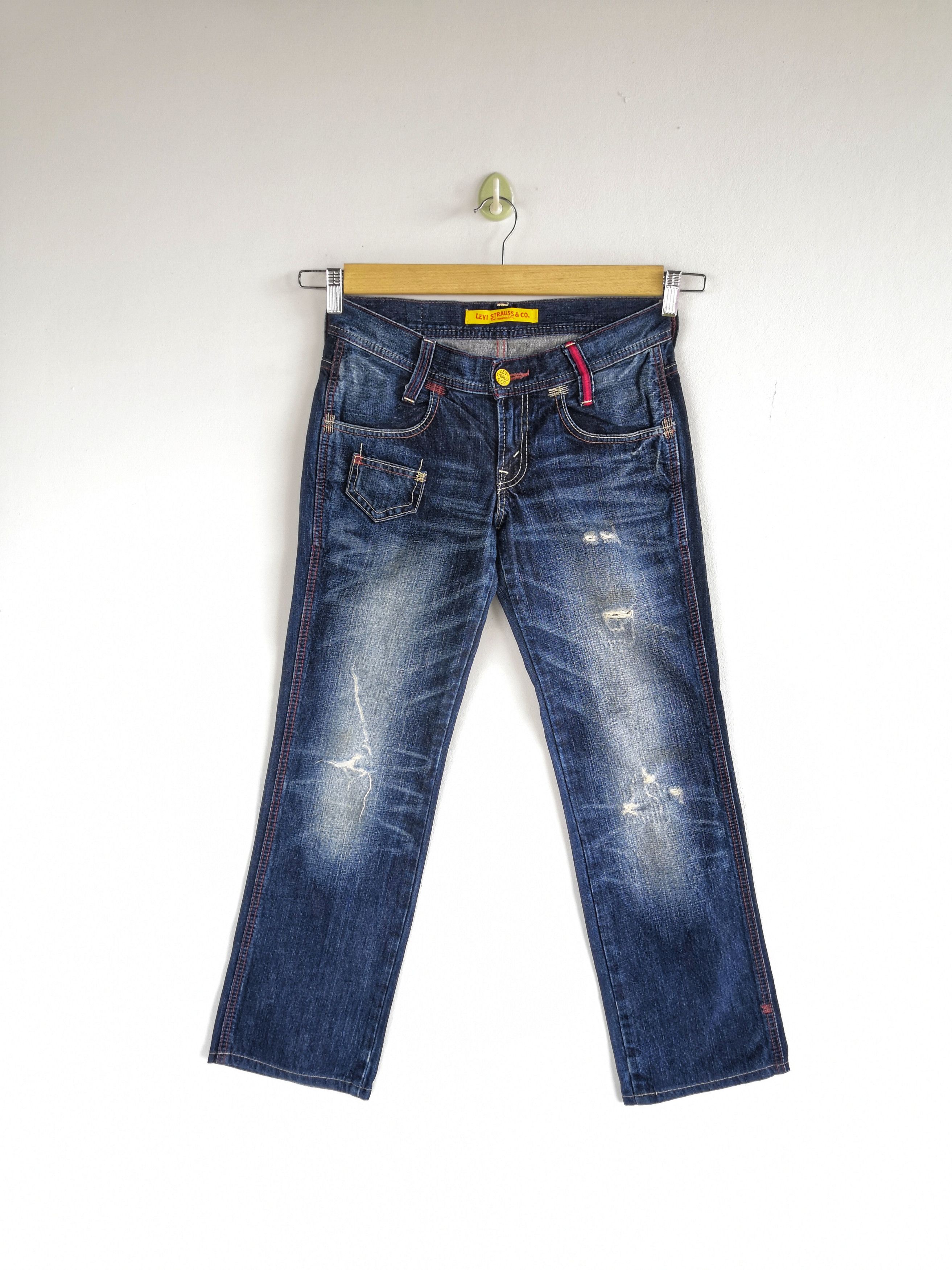 Levi's Vintage Levis Distressed Jeans Levi's Stonewash Faded Denim Size 24" / US 00 / IT 34 - 1 Thumbnail