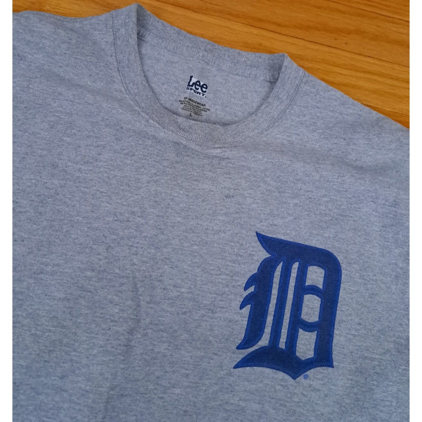 Lee Lee Detroit Tigers T-Shirt L Unisex Adults Gray Short Sleeve Sports 2006 Ivan Pudge Rodriguez Size US L / EU 52-54 / 3 - 5 Thumbnail