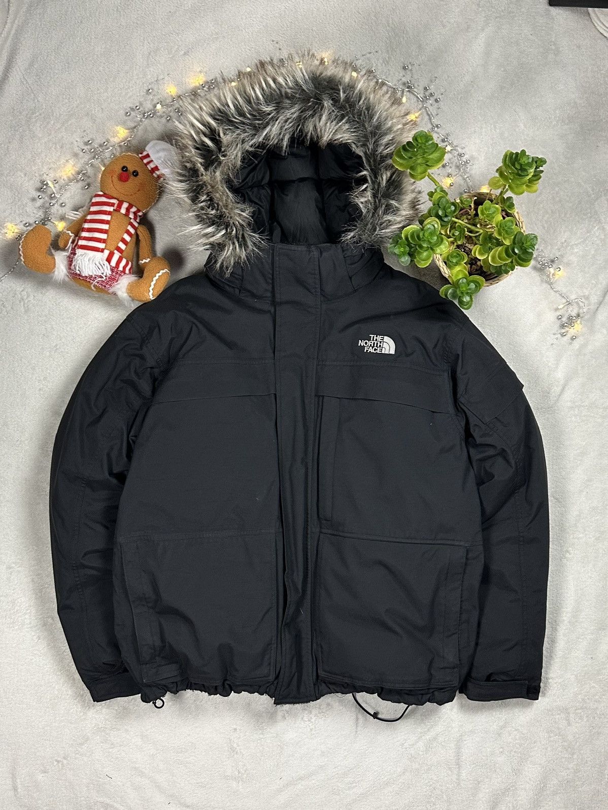 image of Outdoor Life x The North Face Vintage Double Logo Mountain Mcmurdo Parkas in Black, Men's (Size XL)