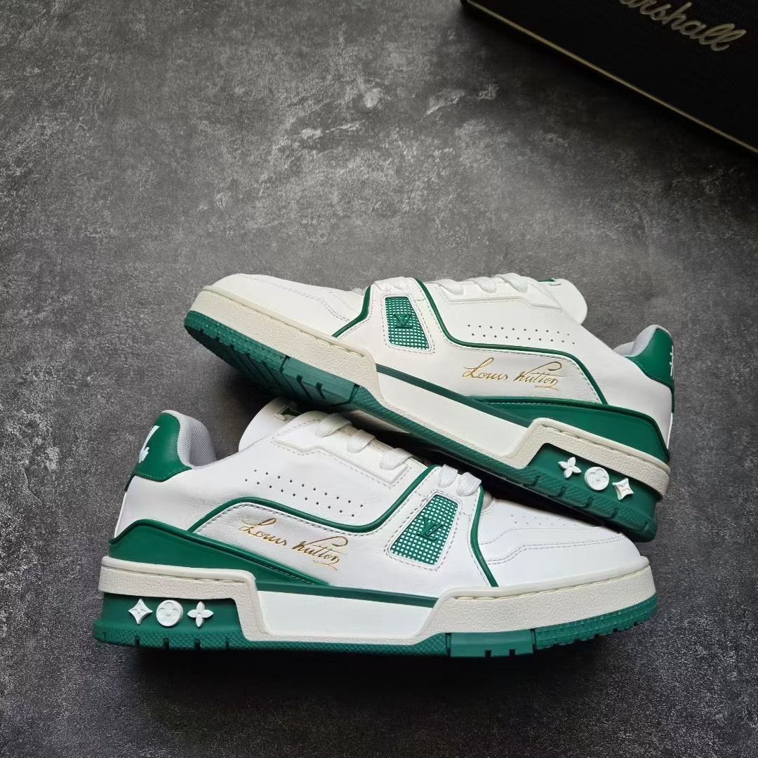 Louis Vuitton Louis Vuitton Training Green Lowtop Sneakers 37 Women Size US 6.5 / IT 36.5 - 1 Thumbnail