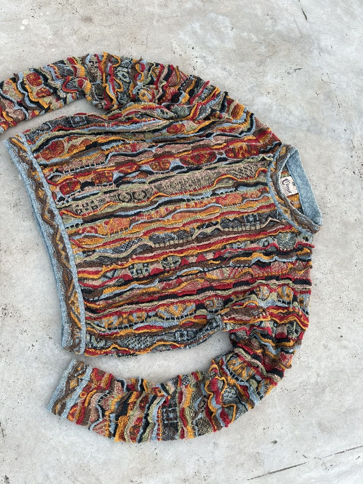 Coogi Crazy Rare Vintage 90s Coogi Classic Heavy knit sweater Size US XL / EU 56 / 4 - 6 Thumbnail