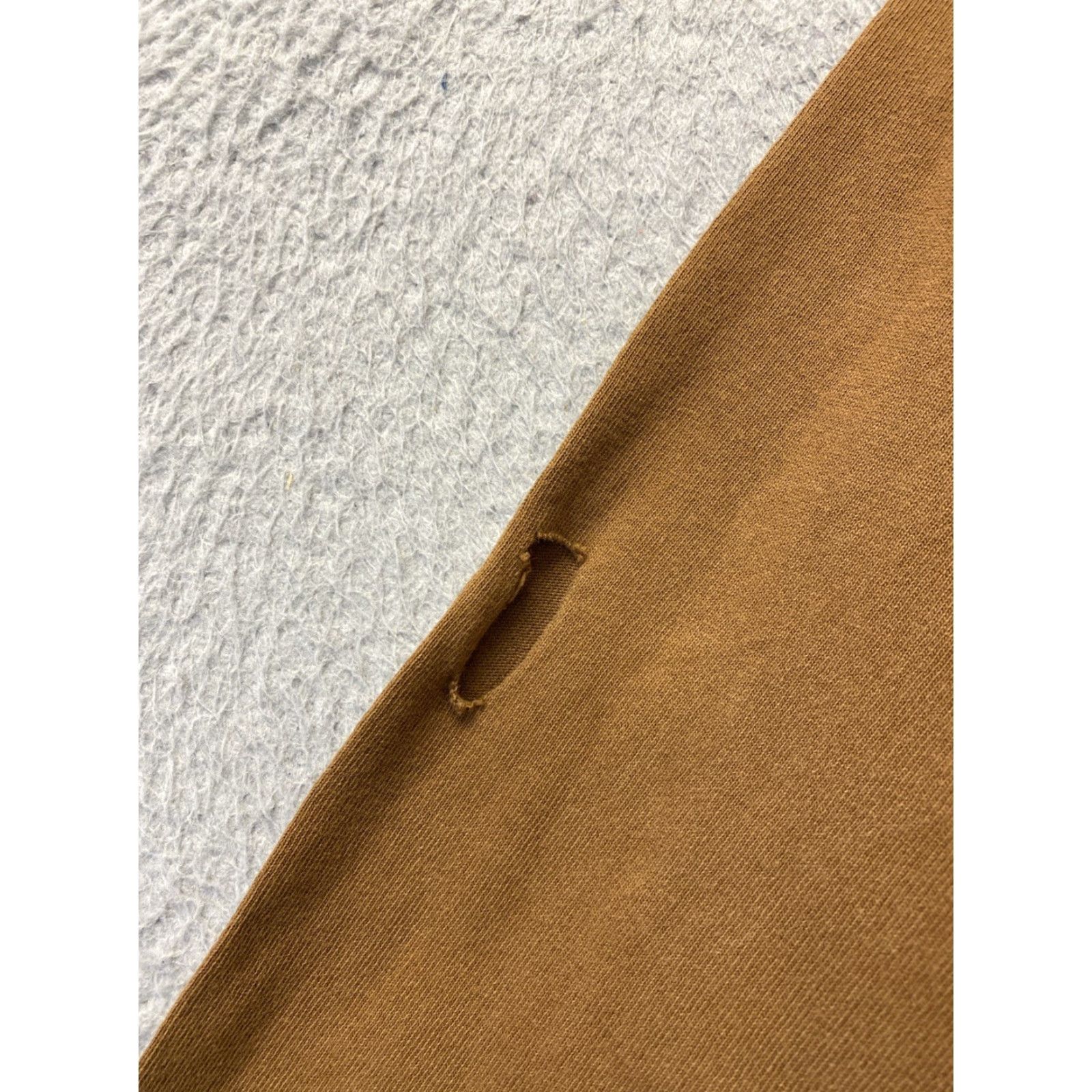 Nike Nike Men T-Shirt Long Sleeve Pocket - Medium - Brown - 100% Cotton - Crew Neck - Regular Fit - 2010s - Hole on Right Sleeve - Mens Size US M / EU 48-50 / 2 - 6 Thumbnail