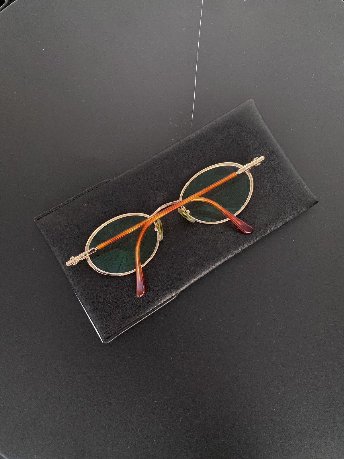 Gucci Vintage 90s Gucci GG 1333 GB1 Round Glasses Gold & Tortoise Size ONE SIZE - 16 Thumbnail