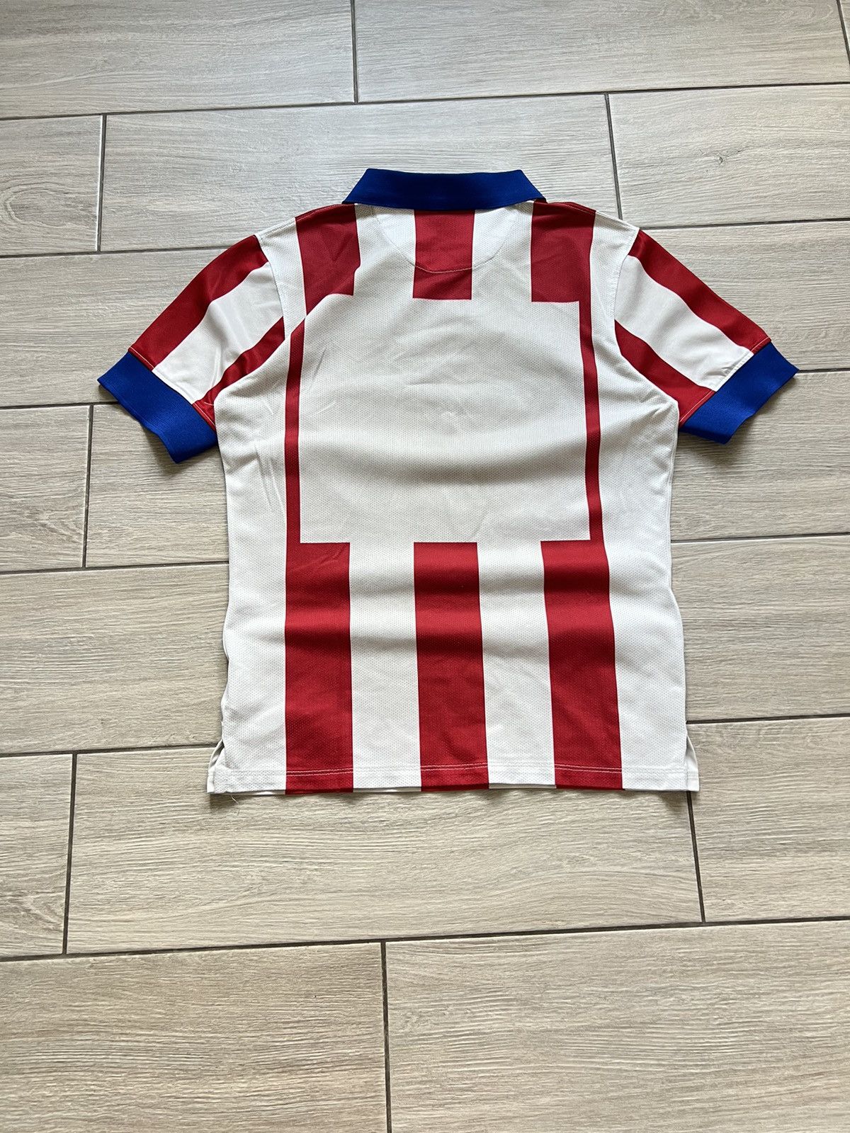 Other Athletico madrid home 2013/2014 Jersey Football Size US M / EU 48-50 / 2 - 7 Thumbnail