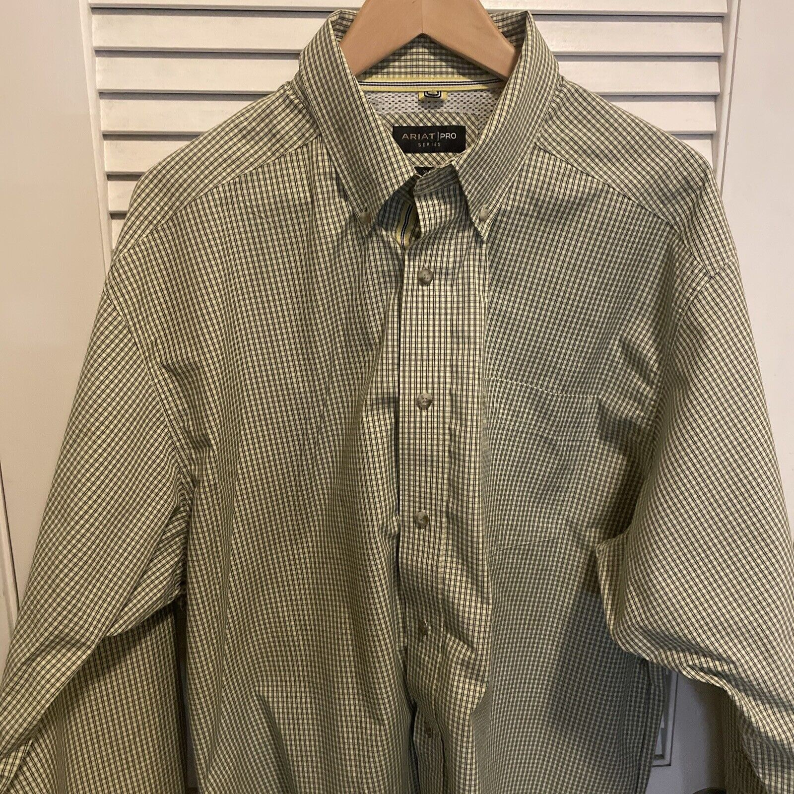 Ariat Ariat Shirt Mens Extra Large Green Pro Series Plaid Button U Size US XL / EU 56 / 4 - 2 Thumbnail