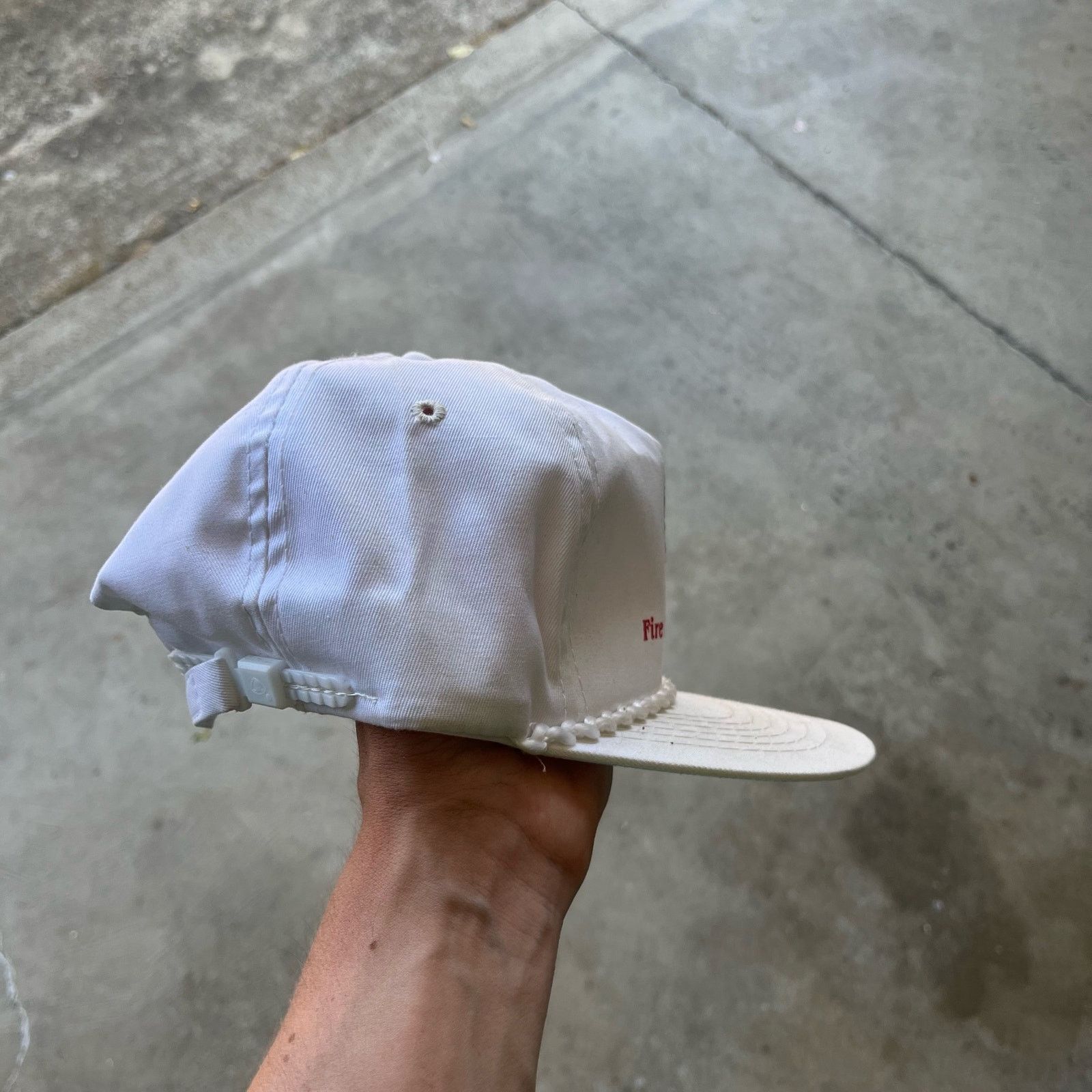 Vintage VINTAGE 80S FIREFIGHTER TRUCKER HAT WHITE Size ONE SIZE - 2 Thumbnail