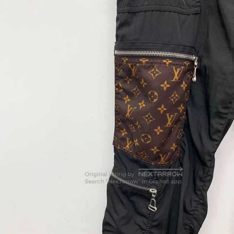 Louis Vuitton Louis Vuitton Black Logo Patchwork Cargo Pants. Size US 38 / EU 54 - 4 Thumbnail