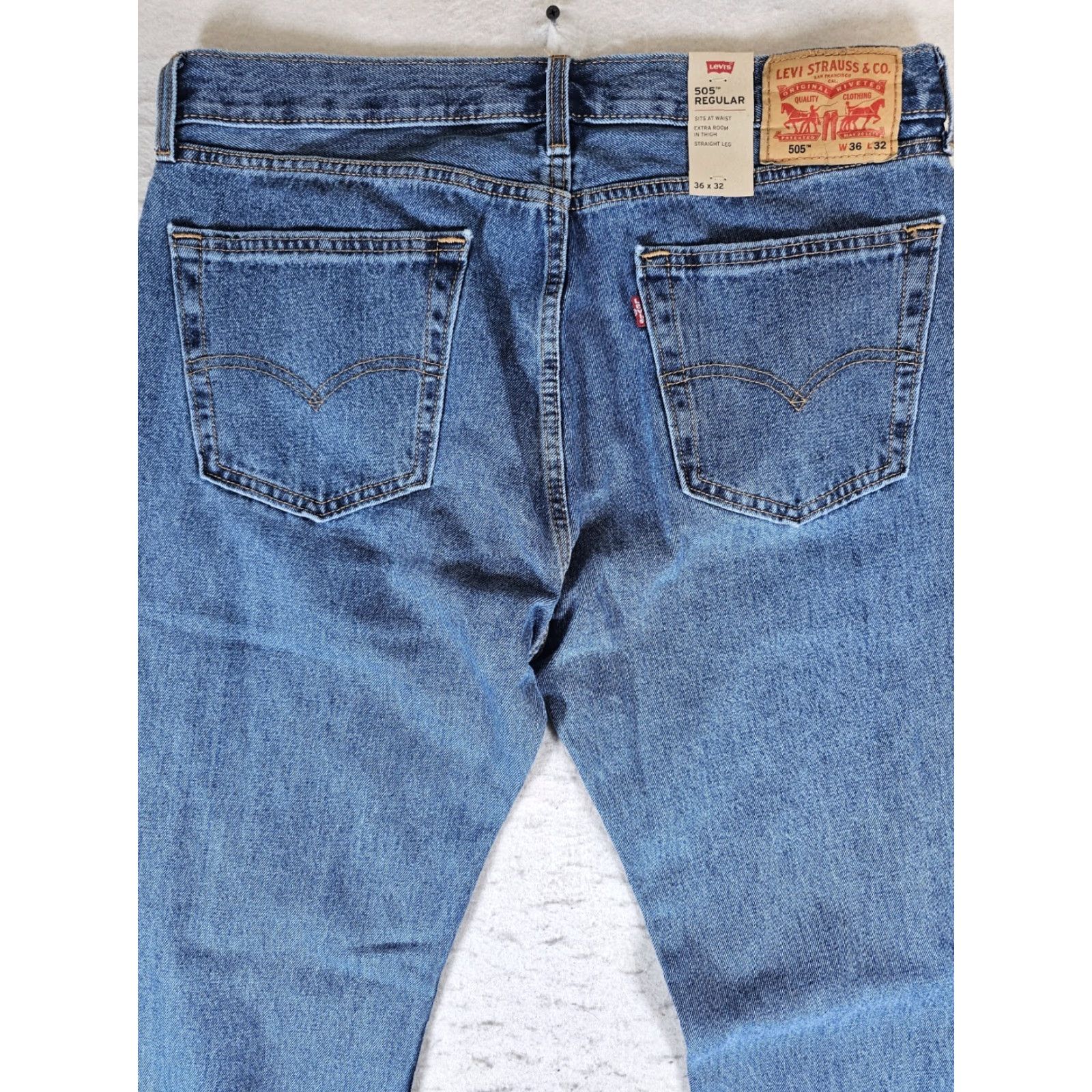 Levi's VINTAGE Levi's Jeans 505 Regular Straight Men's 36x32 Blue Denim Medium Wash + Logo Pocket 5-Pocket Design USA 90s Style Mens Size US 36 / EU 52 - 5 Thumbnail