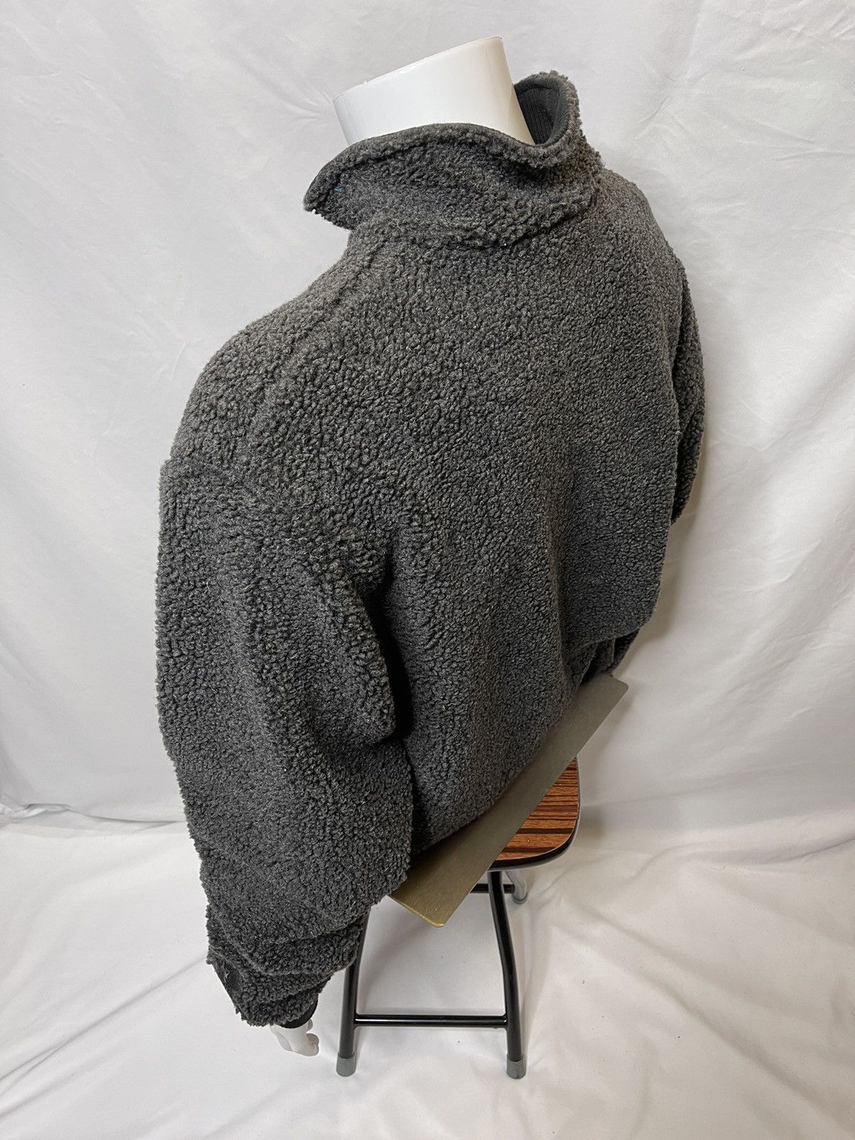 Other nike sb Huf undefeated jacket boogieman supreme jordan yeezy Size US XL / EU 56 / 4 - 7 Thumbnail