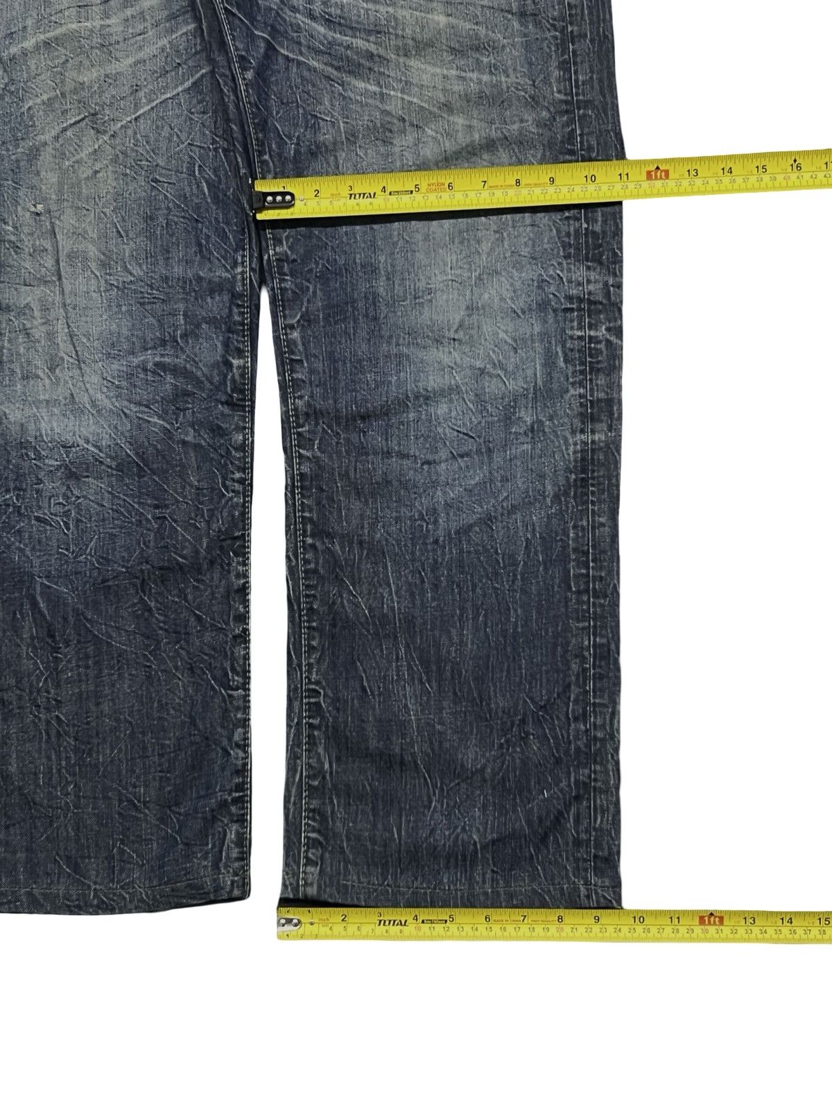 Guess Vintage GUESS Rebel Stretching Denim Jeans Made in USA W37 Size US 37 - 19 Thumbnail