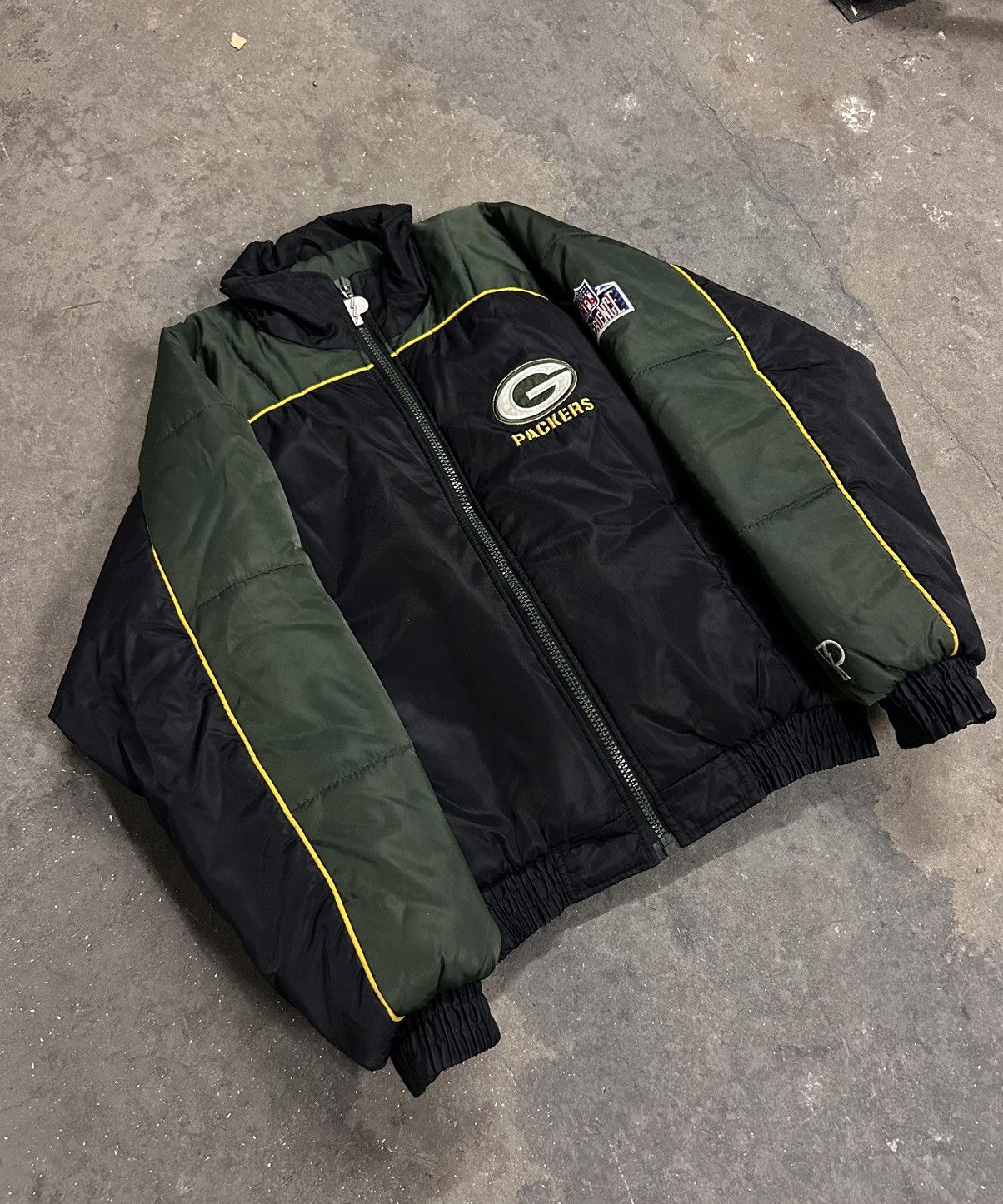NFL × Pro Player × Vintage Vintage Bomber jacket NFL Pro Player G Packer Size US M / EU 48-50 / 2 - 1 Thumbnail
