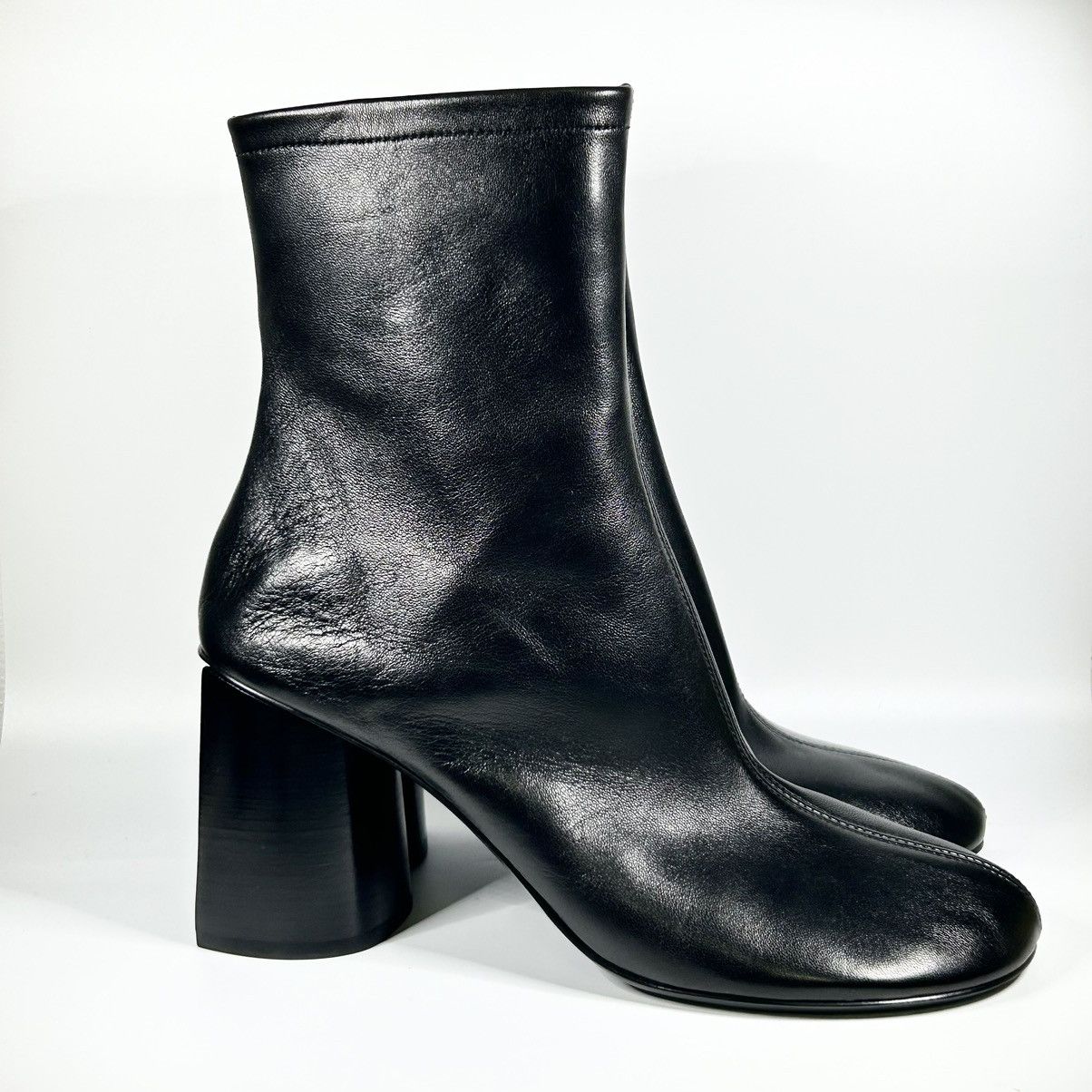 Balenciaga New Balenciaga Black Leather Glove Booties Size 38.5EU/8.5US Size US 8.5 / IT 38.5 - 1 Thumbnail