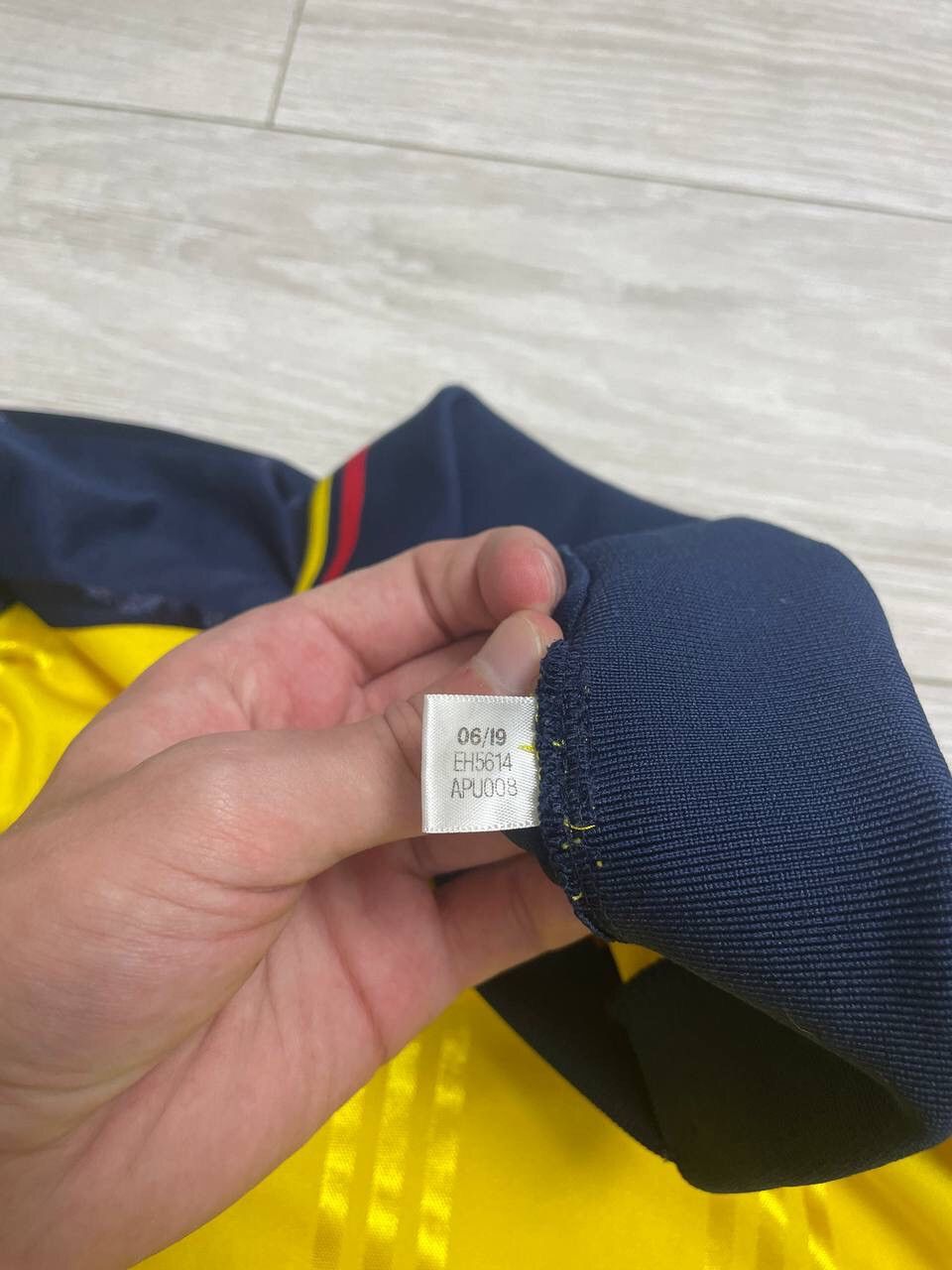 Adidas × Japanese Brand 2019 Adidas Arsenal Long Sleeve Soccer Jersey Blockcore Size US M / EU 48-50 / 2 - 7 Thumbnail