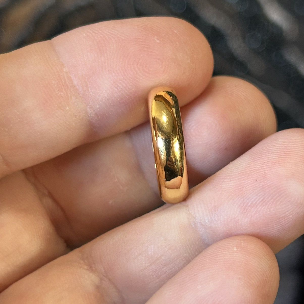 Jewelry Shiny 18kt gold plated 4mm stainless steel comfort ring 4 Size ONE SIZE - 7 Thumbnail