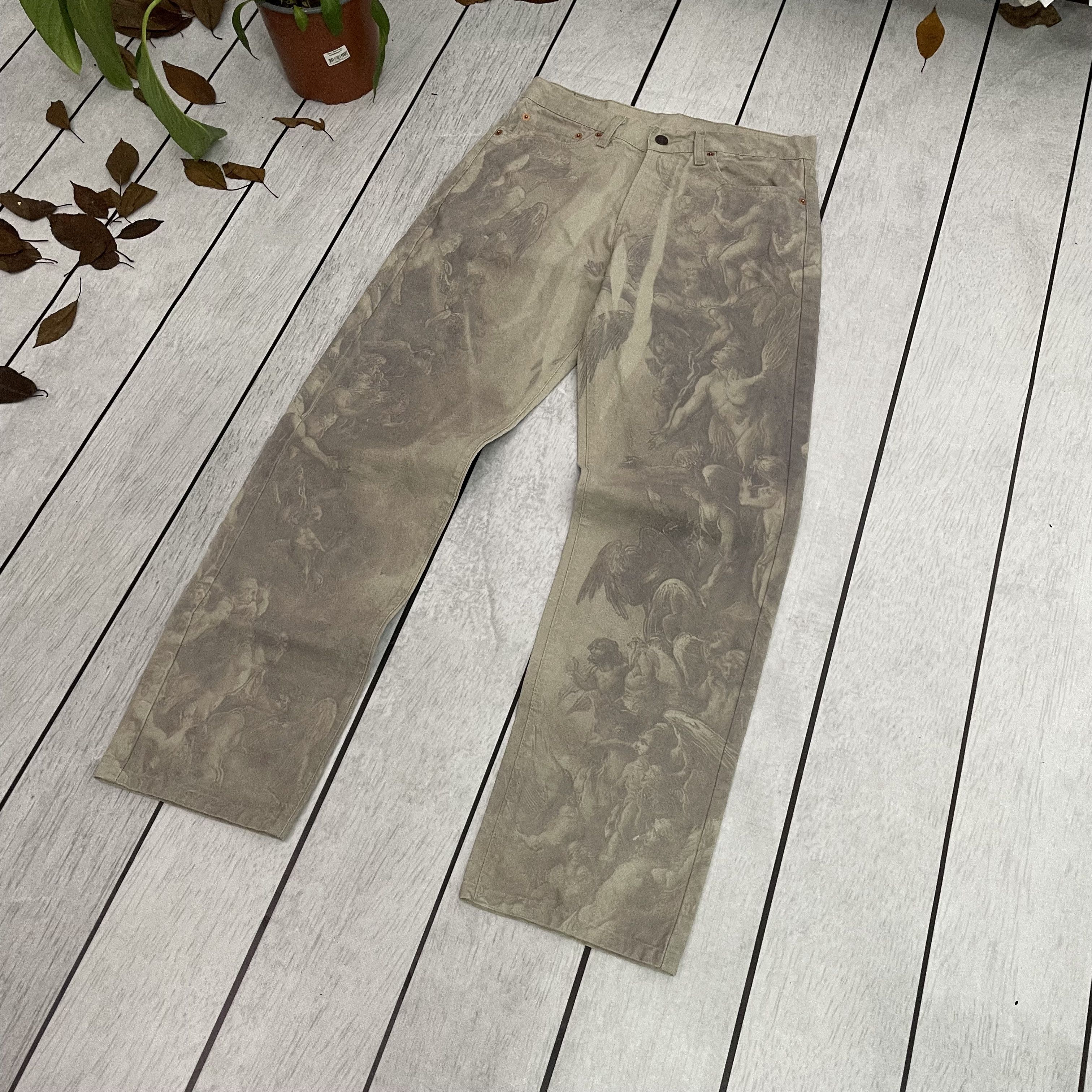 Levi's Custom Reworked Levi's Jeans – Renaissance print 31x32 Size US 31 - 3 Thumbnail