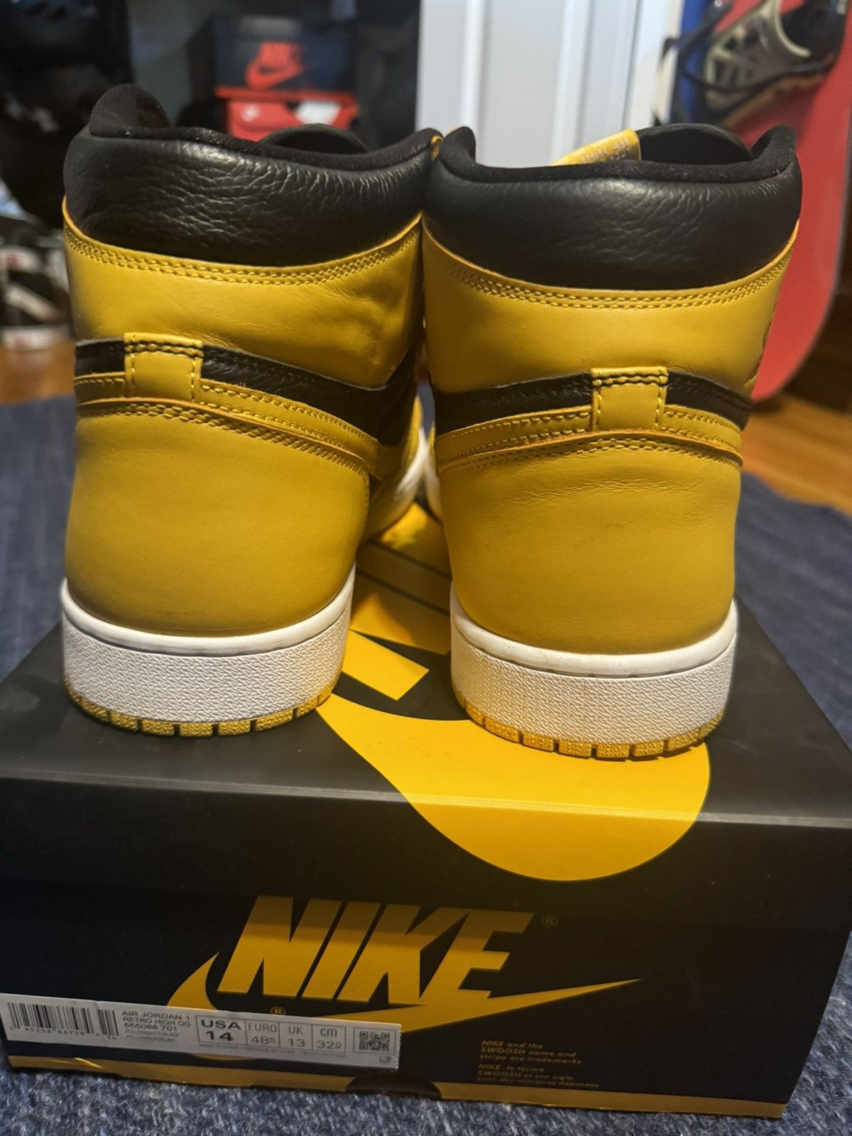 Jordan Brand × Nike Jordan 1 Retro High Pollen Size US 14 / EU 47 - 3 Thumbnail