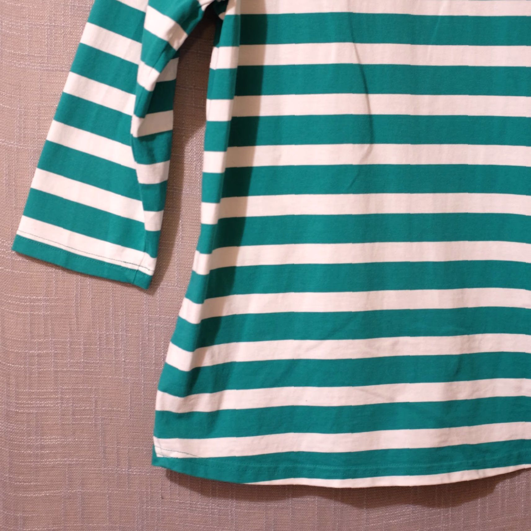 Vintage EUC LL Bean 3/4 Sleeve Henley Top 100% Cotton Green/White Womens M-Reg #A11-47 Shirt Womens M Green/White Linen? Size M / US 6-8 / IT 42-44 - 7 Thumbnail