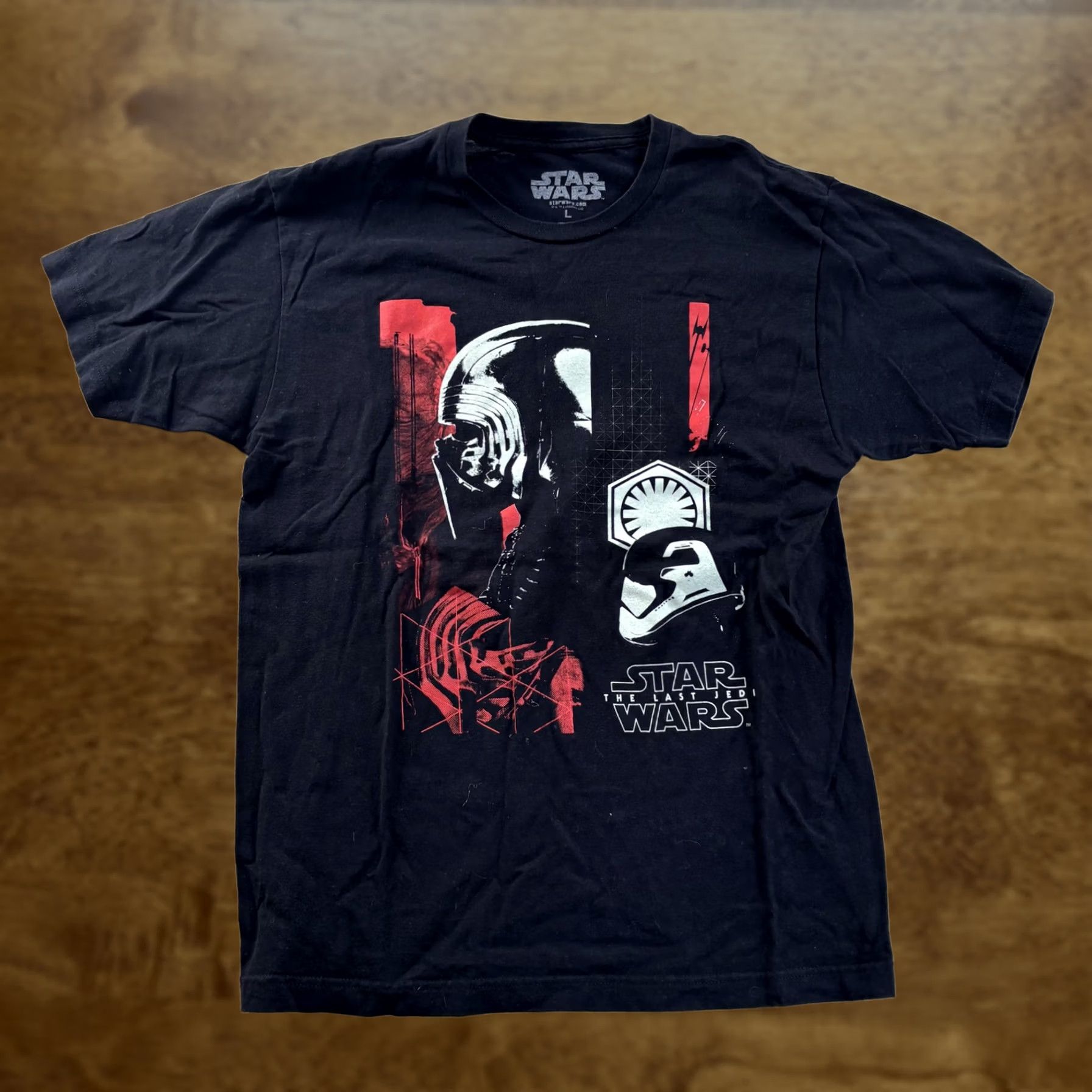 Star Wars VINTAGE Star Wars Shirt Mens Large Black Kylo Ren Stormtrooper Last Jedi Graphic Tee Size US L / EU 52-54 / 3 - 1 Thumbnail