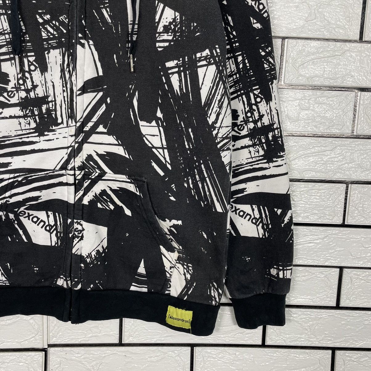 Japanese Brand Alexandros Full Print Zipper Hoodie Size US S / EU 44-46 / 1 - 4 Thumbnail