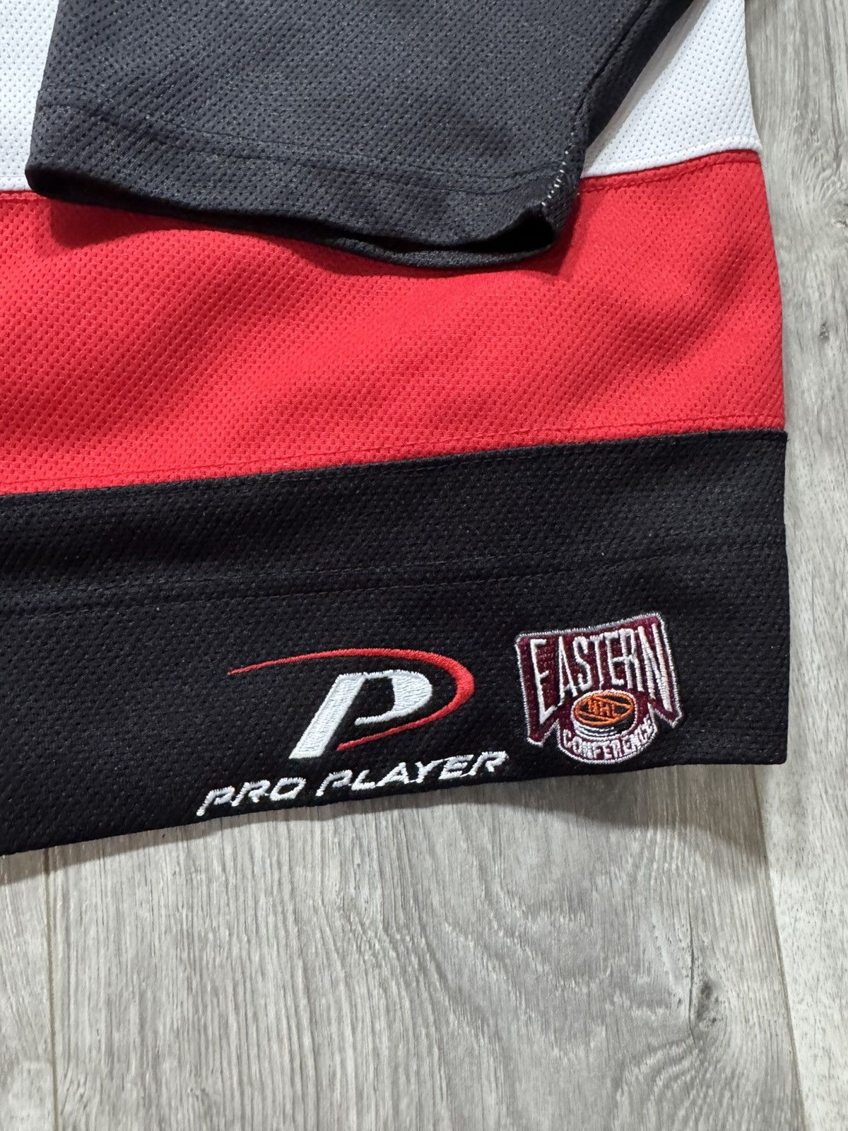 Pro Player Vintage Ottawa Senators Jersey Mens XL White Pro Player Size US XL / EU 56 / 4 - 8 Thumbnail