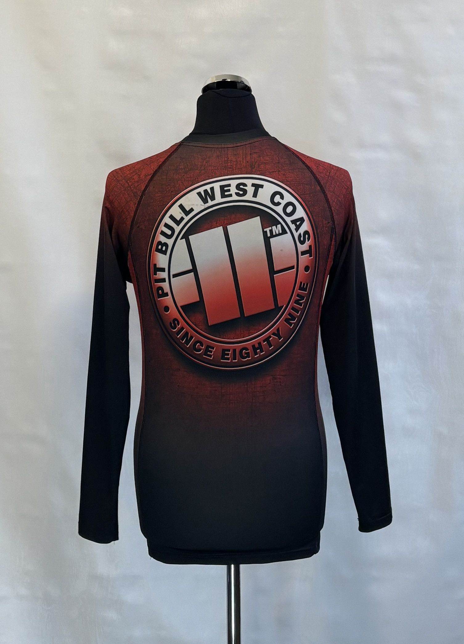 Other Rashguard Pit Bull West Coast size. M Size US M / EU 48-50 / 2 - 2 Thumbnail