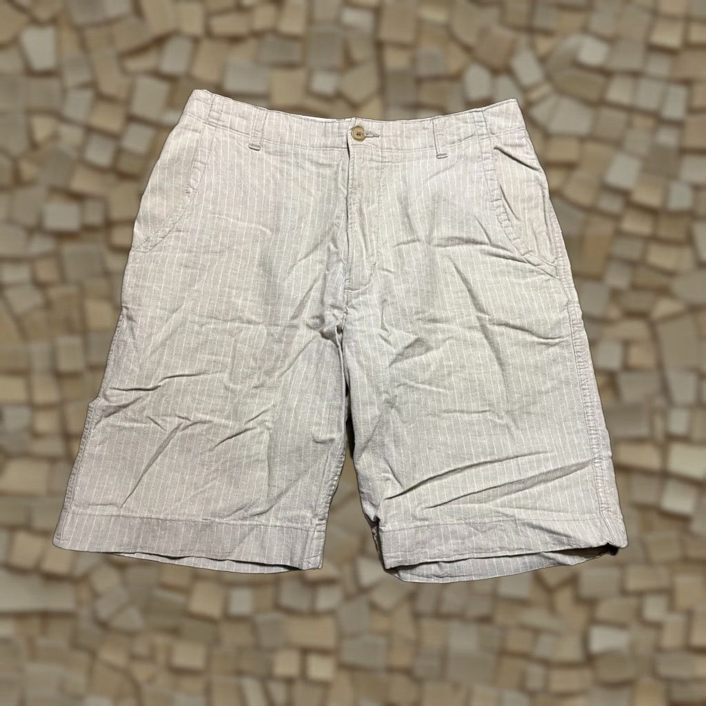 Banana Republic Banana Republic Shorts Men’s 32 Tan Striped Flat Front Chino Pockets Casual Size US 32 / EU 48 - 1 Thumbnail