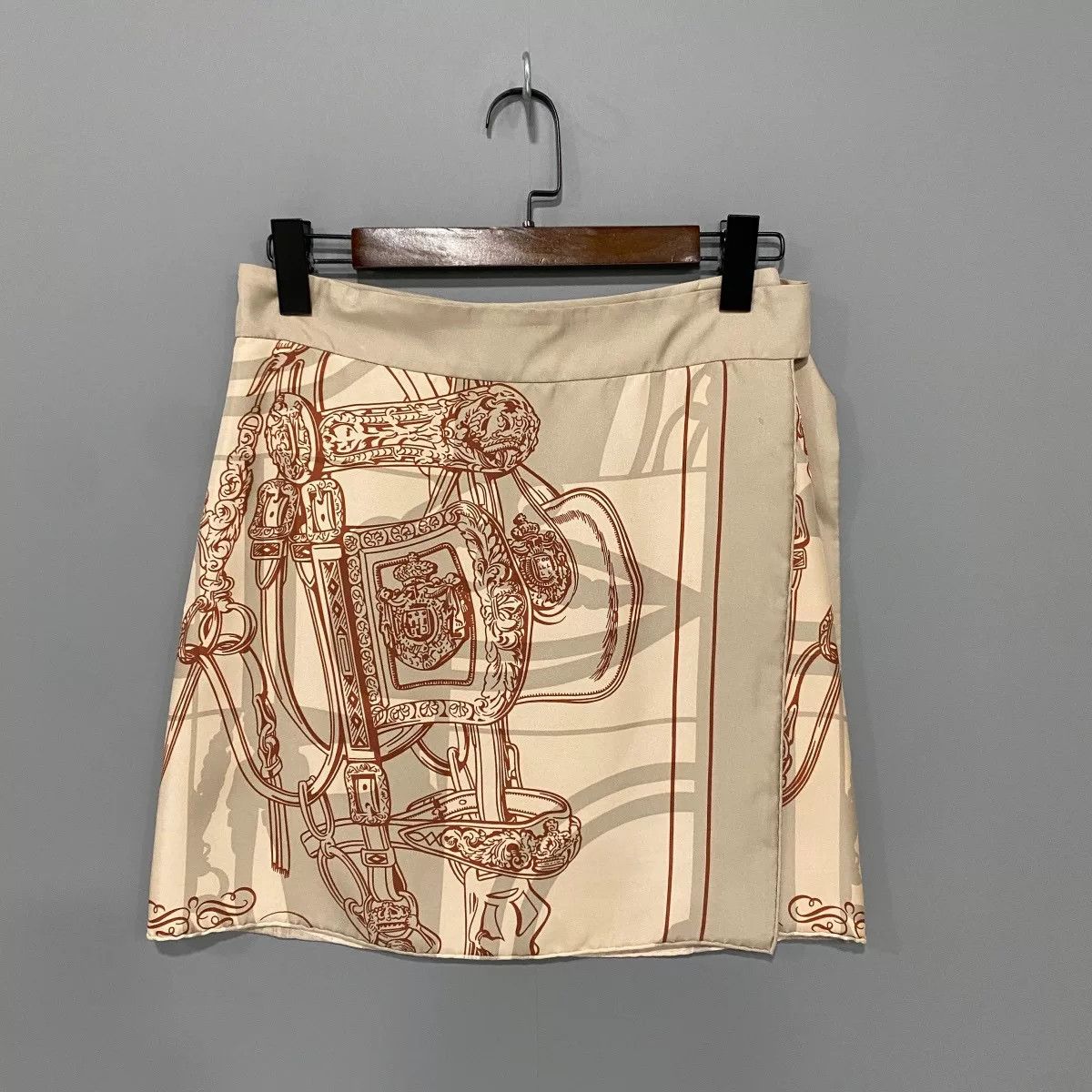 Hermes hermes silk patterned mini skirt Size 36" / US 14 / IT 50 - 1 Thumbnail