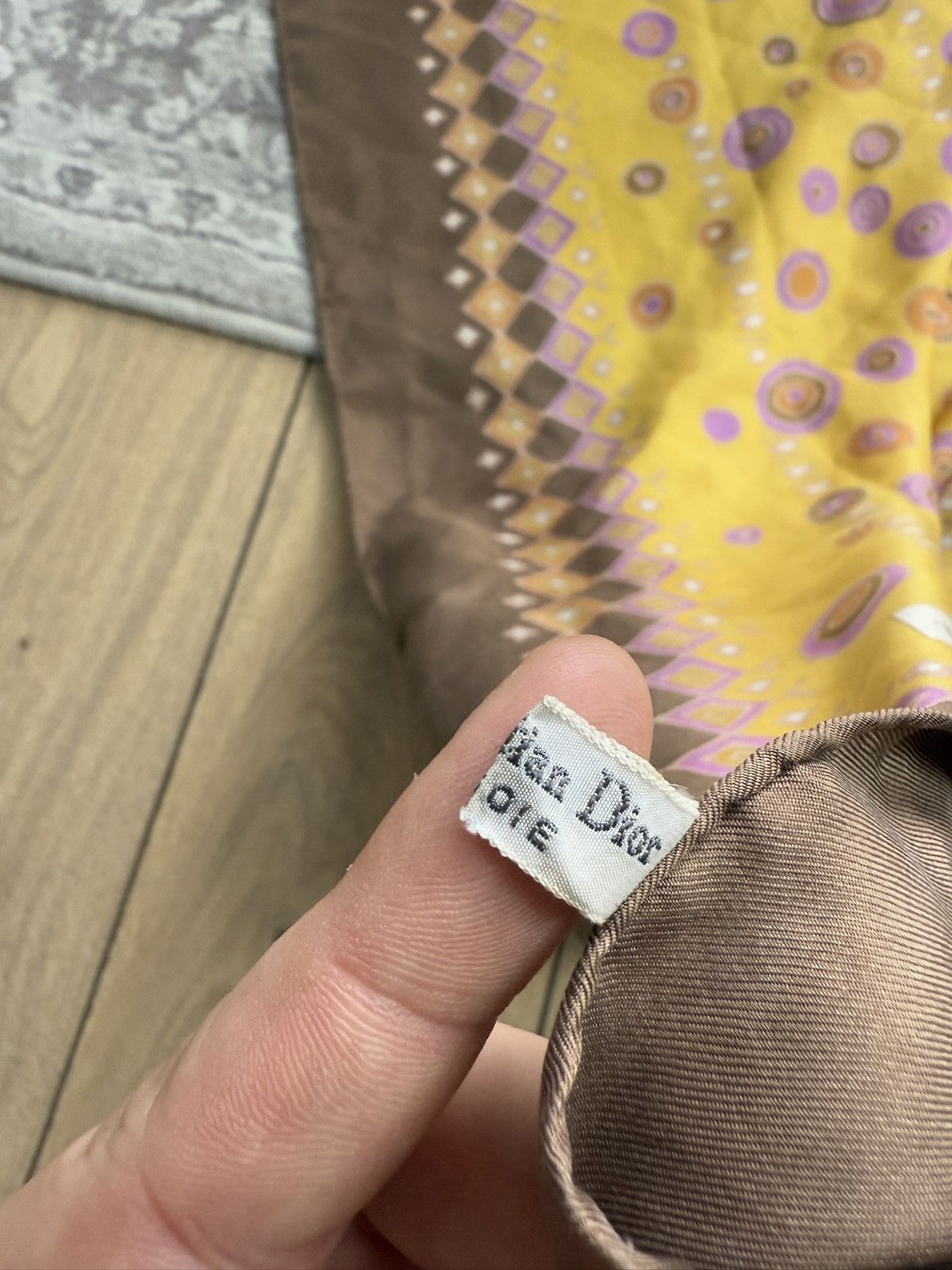 Designer × Dior × Vintage Vintage 90s Christian Dior silk scarf / shawl old money Size ONE SIZE - 6 Thumbnail