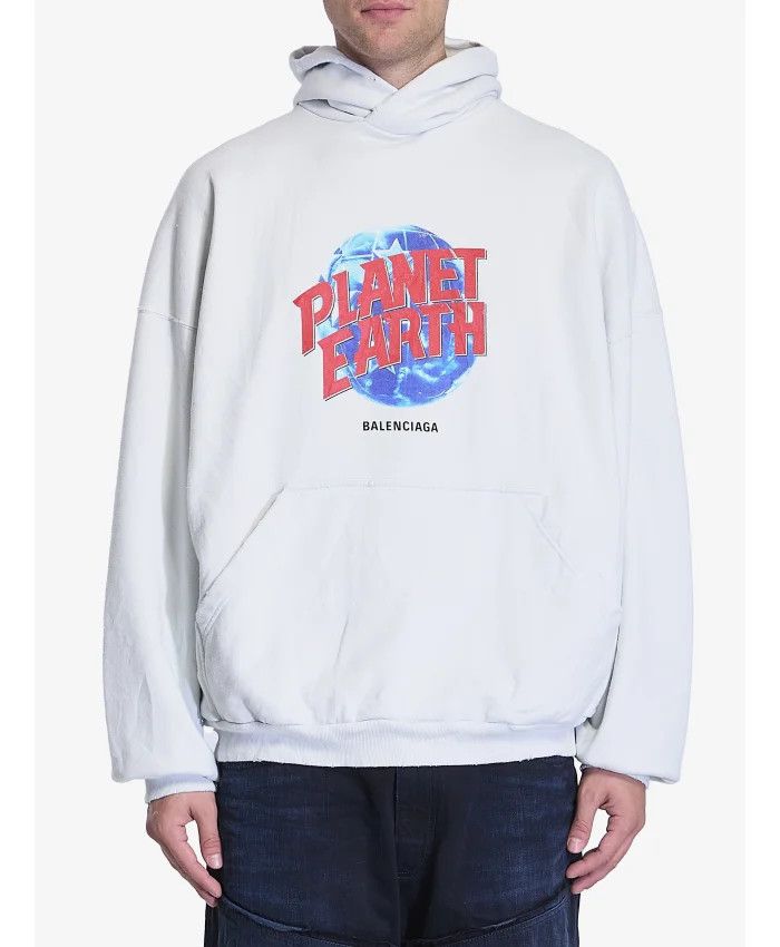 Balenciaga o1s1wg110426 Large Fit Hoodie in Dirty White Size US XS / EU 42 / 0 - 1 Thumbnail