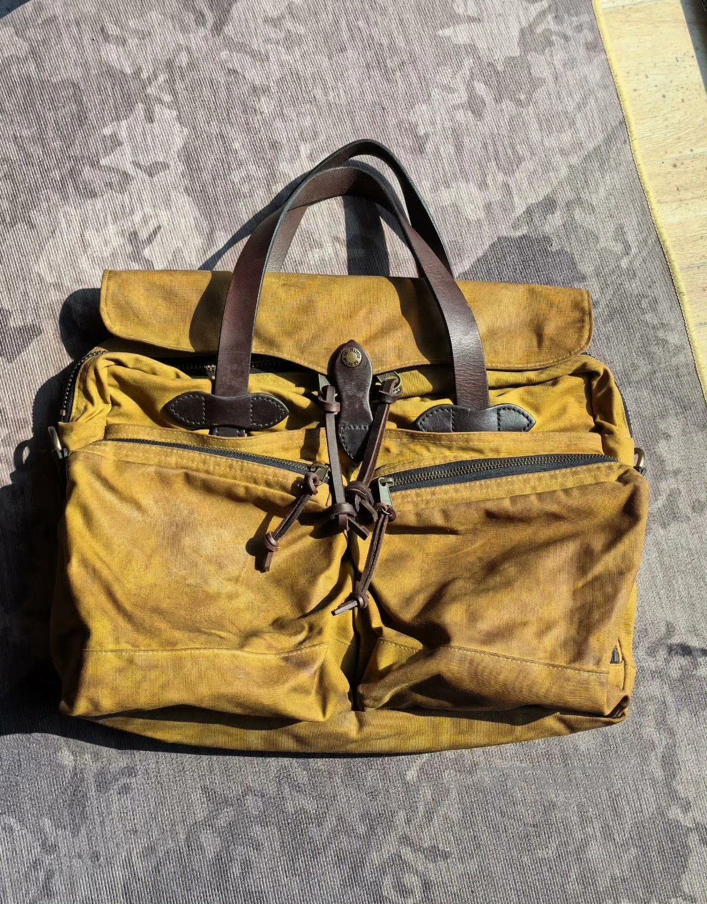 Filson Filson 70140 24h Waxed Canvas Briefcase. Size ONE SIZE - 3 Thumbnail