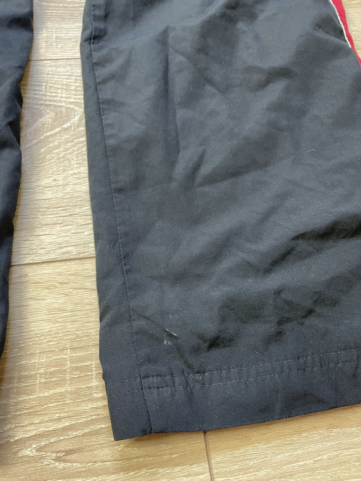 Nike × Vintage Nike Track vintage pants nylon Y2K swoosh joggers Size US 36 / EU 52 - 15 Thumbnail