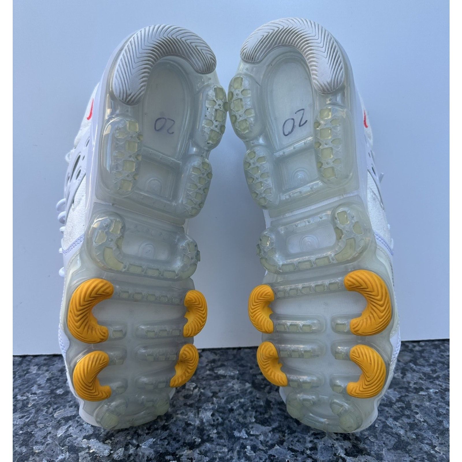 Nike Nike Air Vapormax D/MS/X White Athletic Shoes Men’s Size 13 Size US 13 / EU 46 - 8 Thumbnail