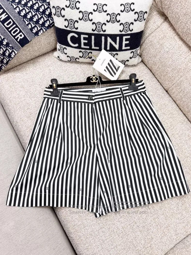 Chanel Chanel 24M Coco beach series black and white color block s Size 42" / US 20 - 1 Thumbnail