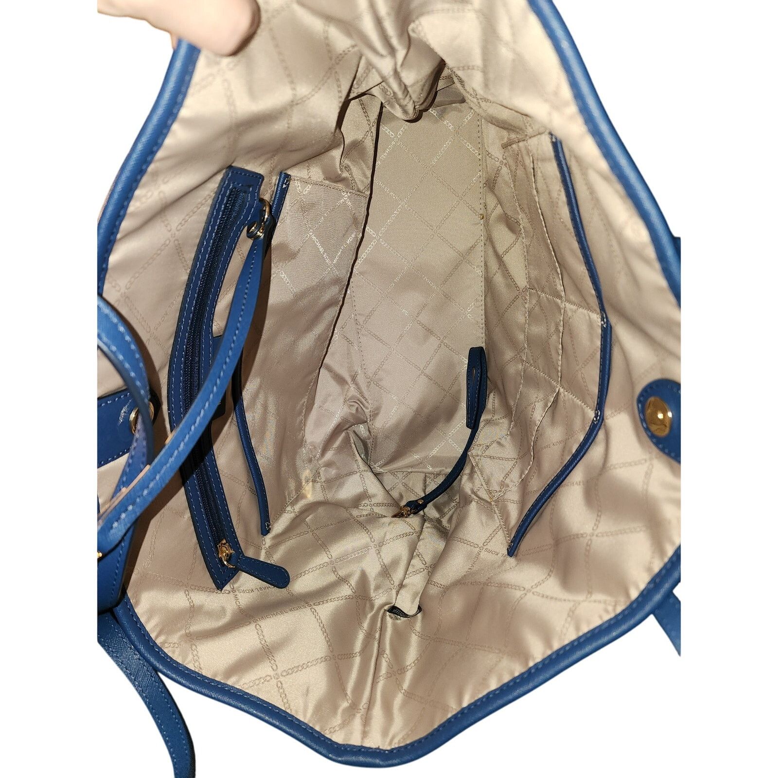 Michael Kors Michael Kors Eva Nylon & leather Tote Bag & Matching pouch Size ONE SIZE - 3 Thumbnail