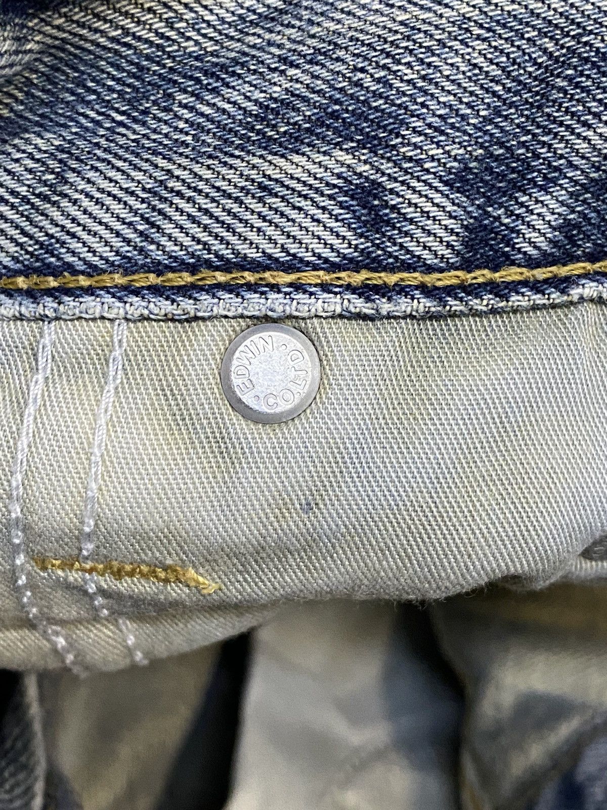 Edwin Vintage Edwin US CLASSIC Faded Wash Destroyer Loose Jeans Size US 32 / EU 48 - 12 Thumbnail