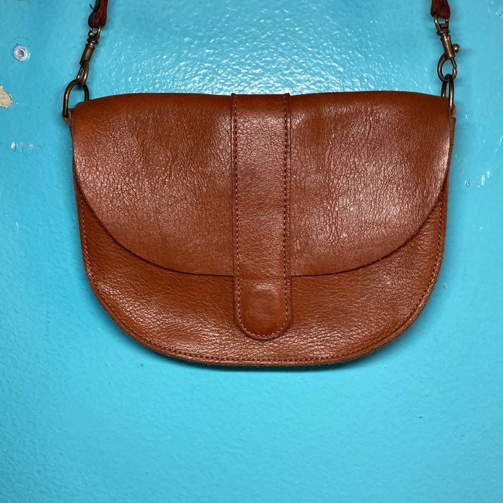 Molly Goddard Molly G Clementine Crossbody Whiskey Colored Saddle Leather Size ONE SIZE - 10 Thumbnail
