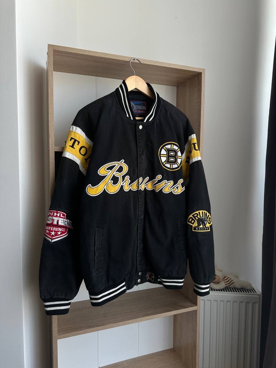 NHL × Vintage Vintage Hockey Delong NHL Boston Bruins Bomber Jacket Size US M / EU 48-50 / 2 - 3 Thumbnail