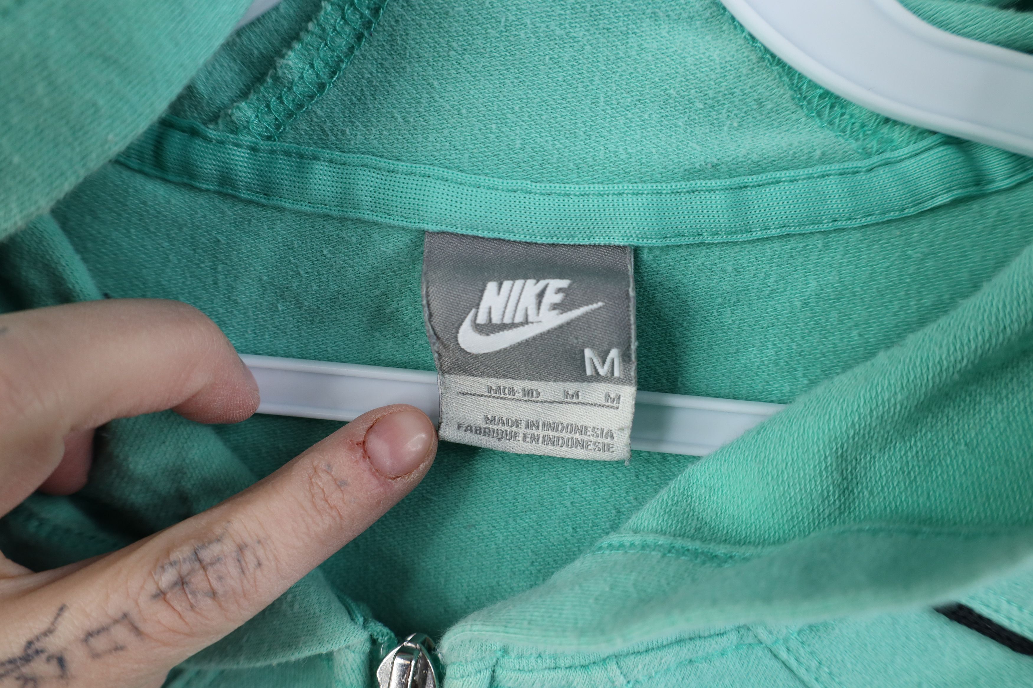 Nike Vintage Y2K Nike Cropped Short Sleeve Full Zip Hoodie Size M / US 6-8 / IT 42-44 - 9 Thumbnail