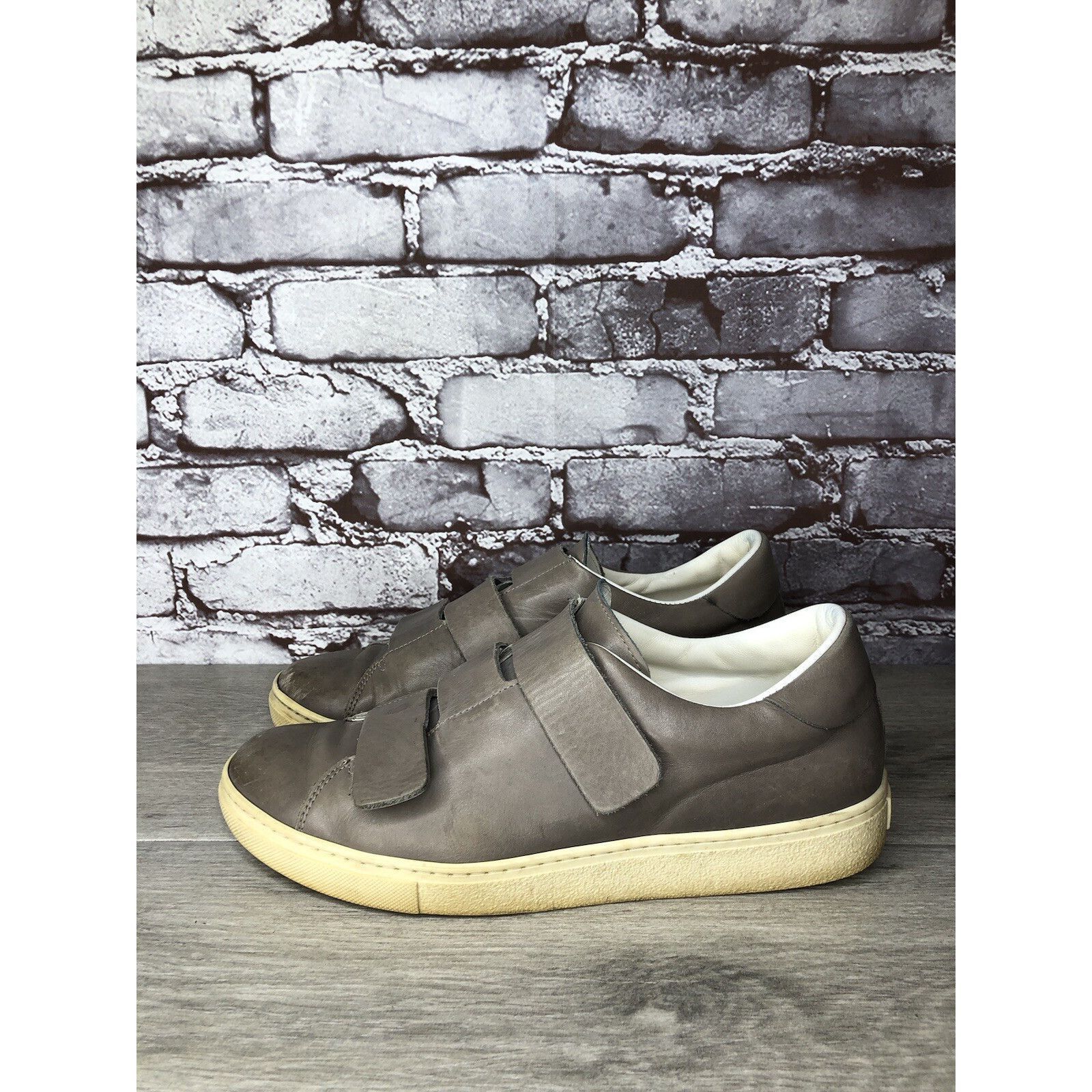 Other L'idea by Lori Gray Leather Comfort Strap Sneakers Shoes Wom Size US 10.5 / IT 40.5 - 19 Thumbnail