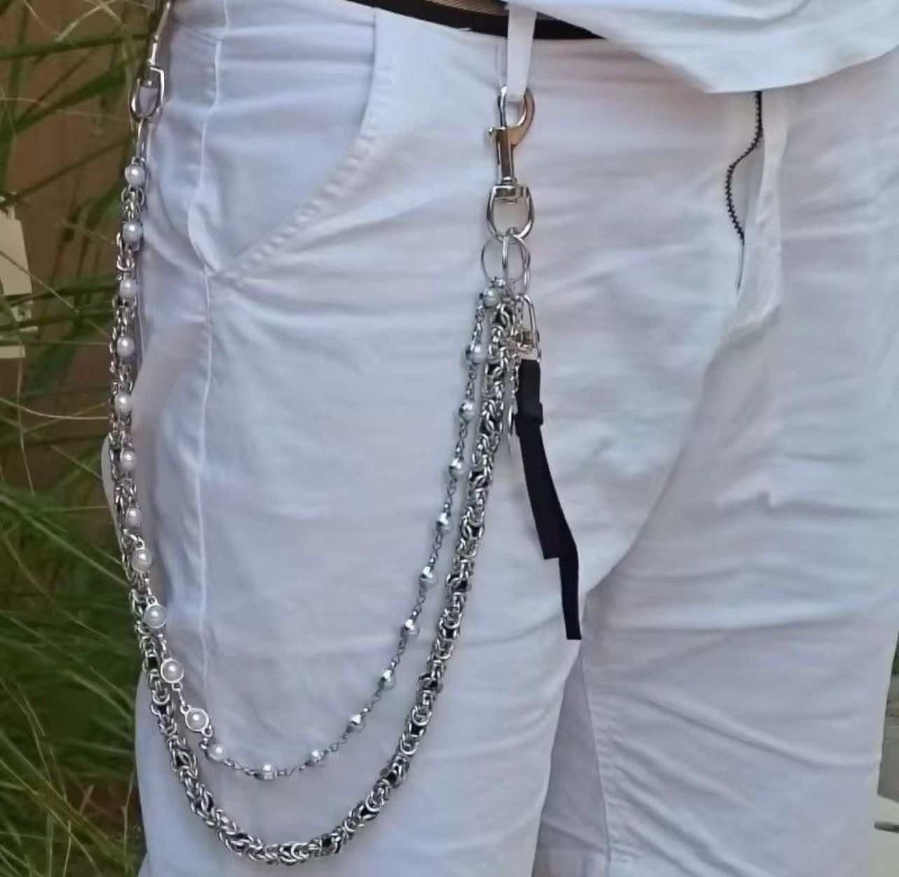 Jewelry Clamp Beads Biker Chain Size ONE SIZE - 1 Thumbnail