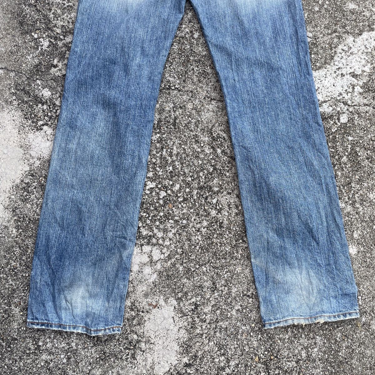 Burberry Vintage Burberry Black Label Distressed Denim Jeans Size 32" / US 10 / IT 46 - 10 Thumbnail