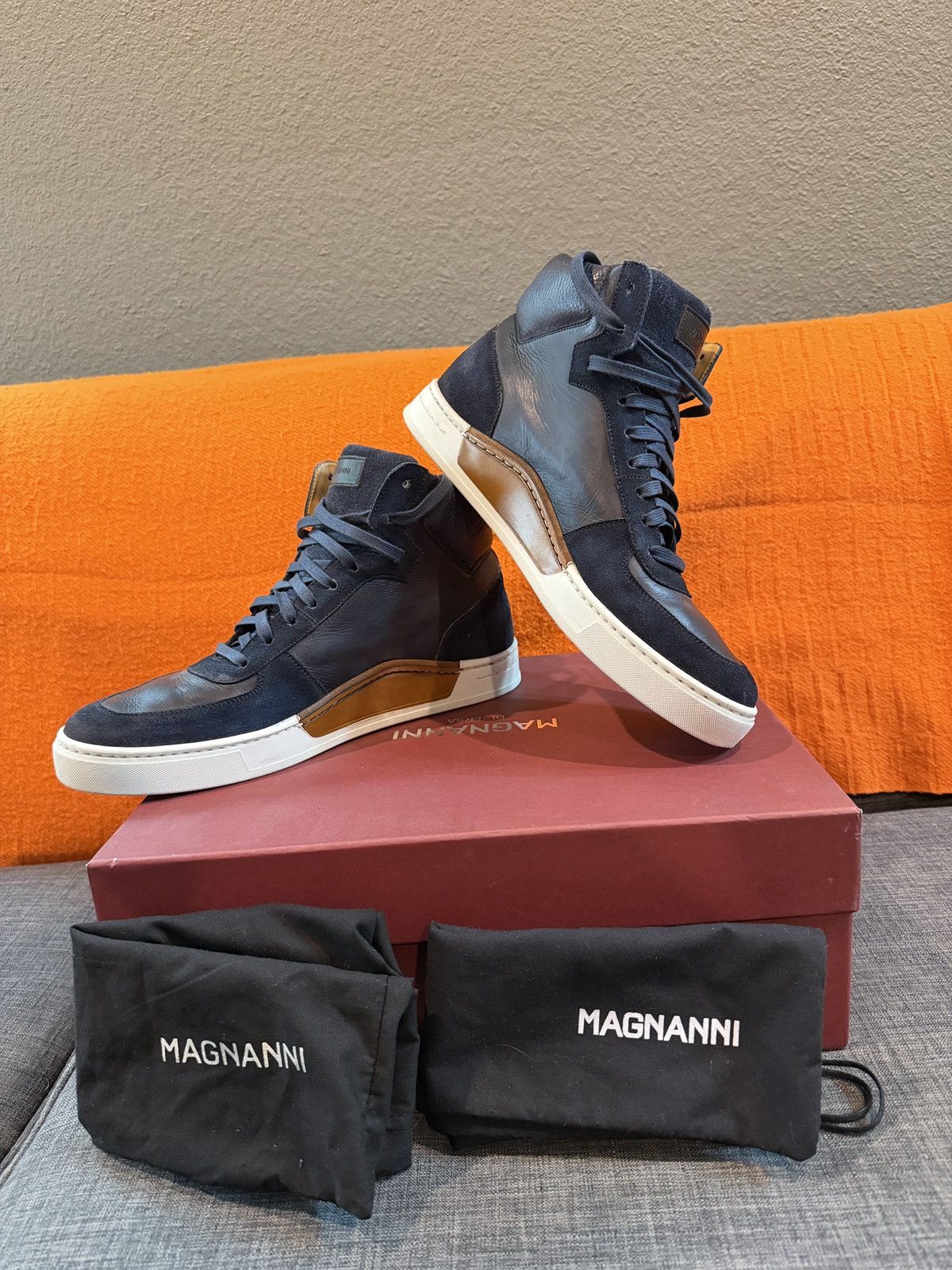 Magnanni 🔵 Men's Navy Leather High-Top Sneakers 🔵 Size US 9.5 / EU 42-43 - 1 Thumbnail