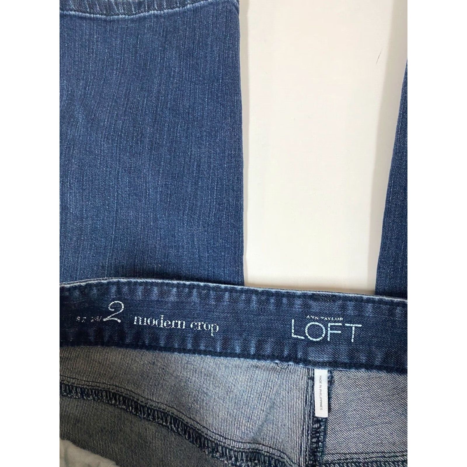 Loft LOFT Jeans Crop 2 Blue Denim Women Regular Cotton Blend Zip Inseam 23 in Zipper Solid Modern Size 26" / US 2 / IT 38 - 3 Thumbnail