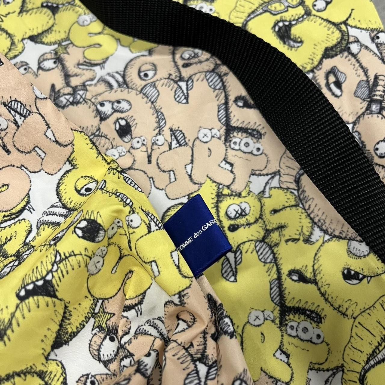 Comme des Garcons SHIRT × Kaws Cdg X Kaws Jawstring Bag Size ONE SIZE - 3 Thumbnail