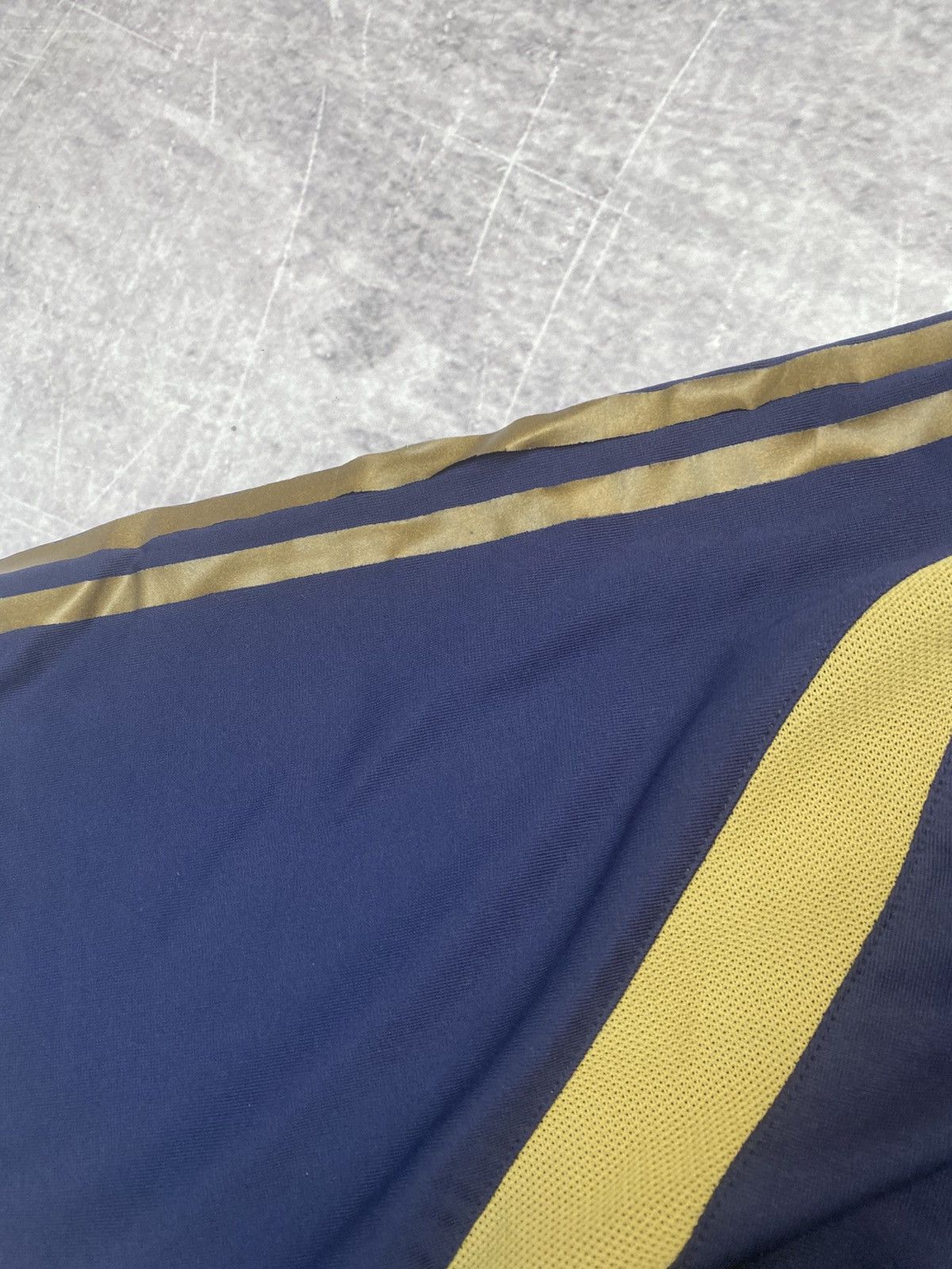 Adidas Adidas Fenerbahçe vintage football soccer jersey Size US L / EU 52-54 / 3 - 9 Thumbnail