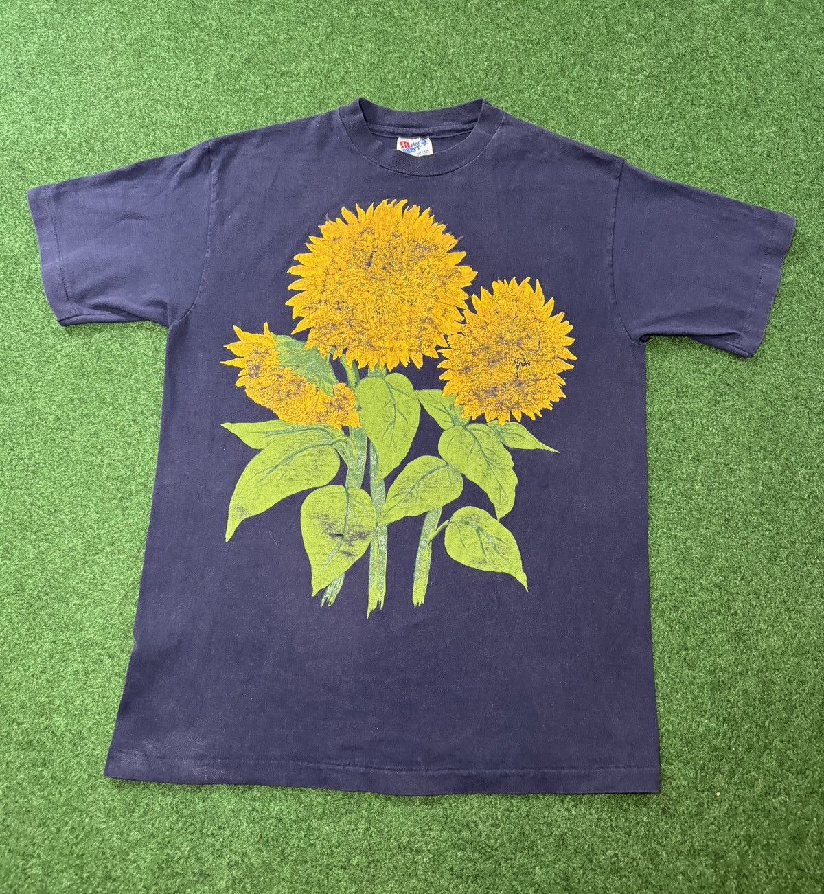 Hanes Vintage 90s Sunflower Flower Print Retro Van Gogh T Shirt Size M / US 6-8 / IT 42-44 - 1 Thumbnail