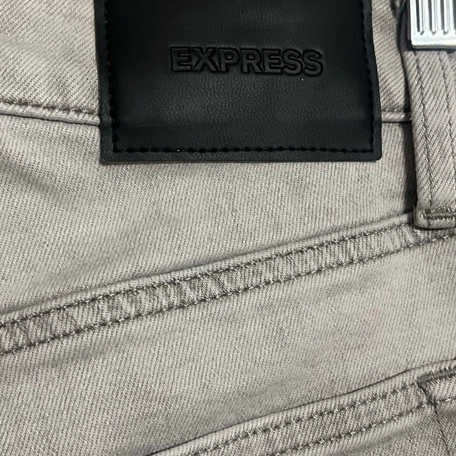 Express EXPRESS Women's Skinny Jeans W30 L30 Light Gray Faded Wash Size 30" / US 8 / IT 44 - 8 Thumbnail