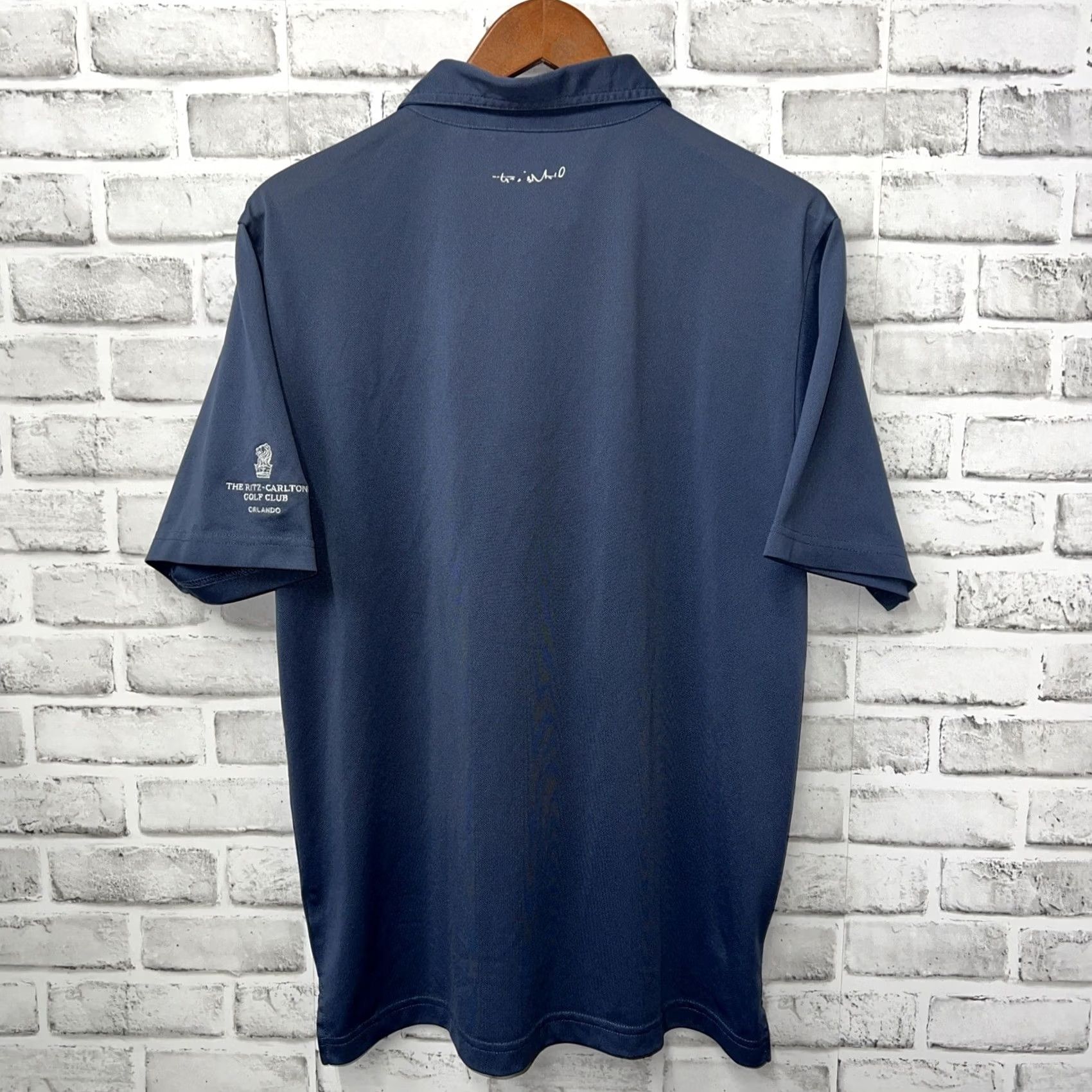 TravisMathew VINTAGE Travis Mathew Polo Shirt Mens Size M Blue Polo Shirt Mens M Blue Travis Mathew Size US M / EU 48-50 / 2 - 5 Thumbnail