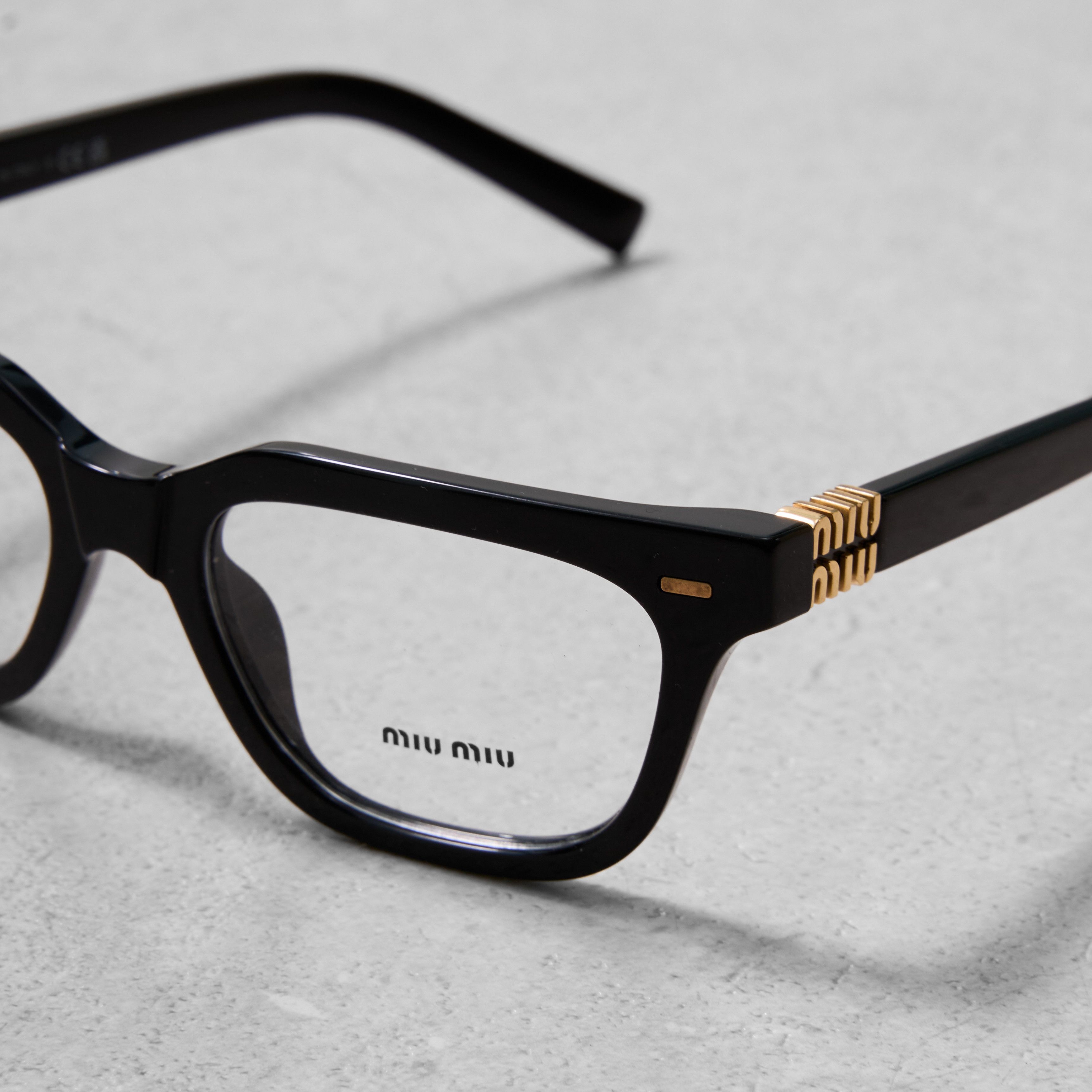 Miu Miu MIU MIU MU 07XV 16K1O1 Sunglasses Size ONE SIZE - 4 Thumbnail